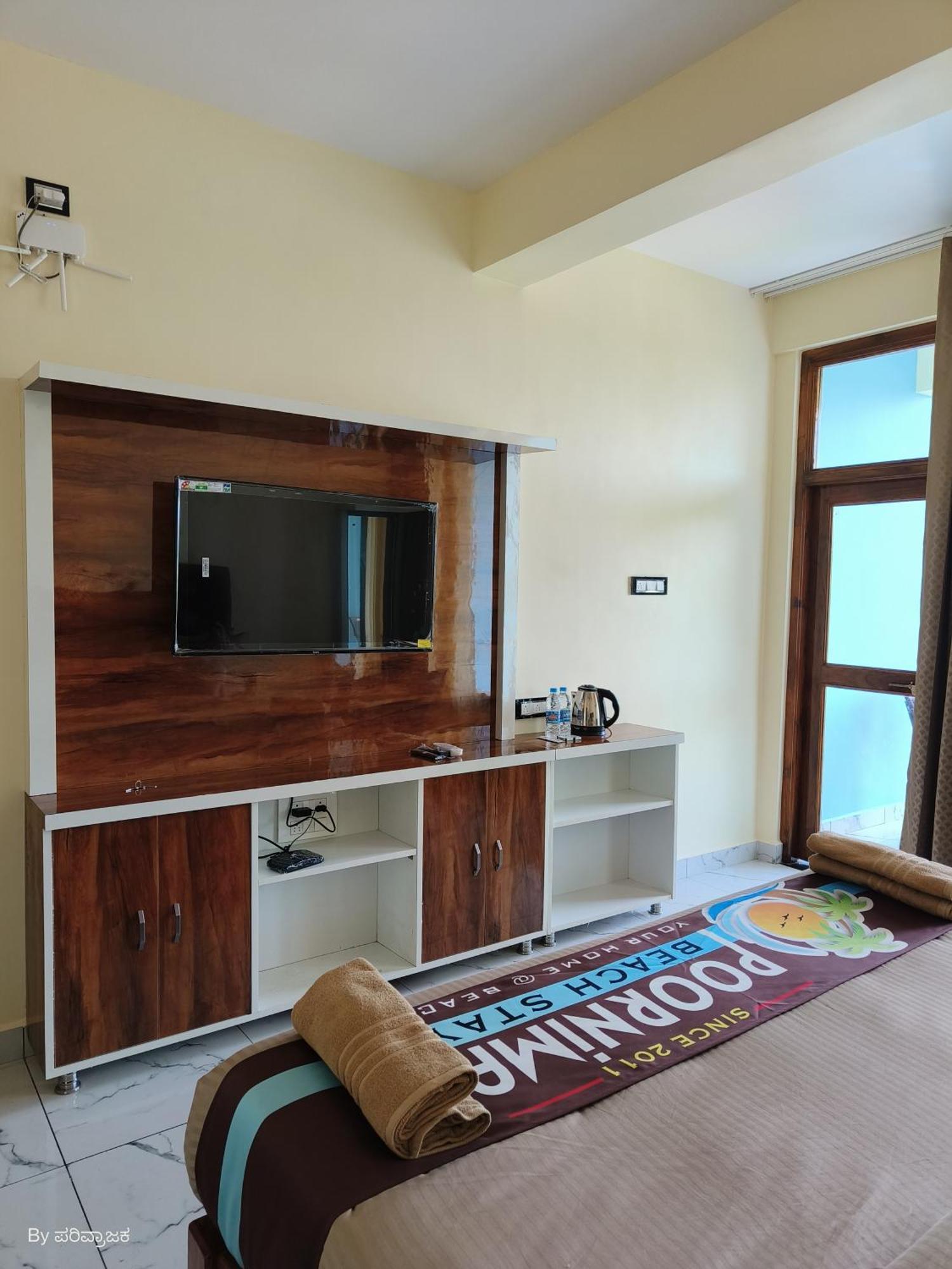 Poornima Hotel 3*