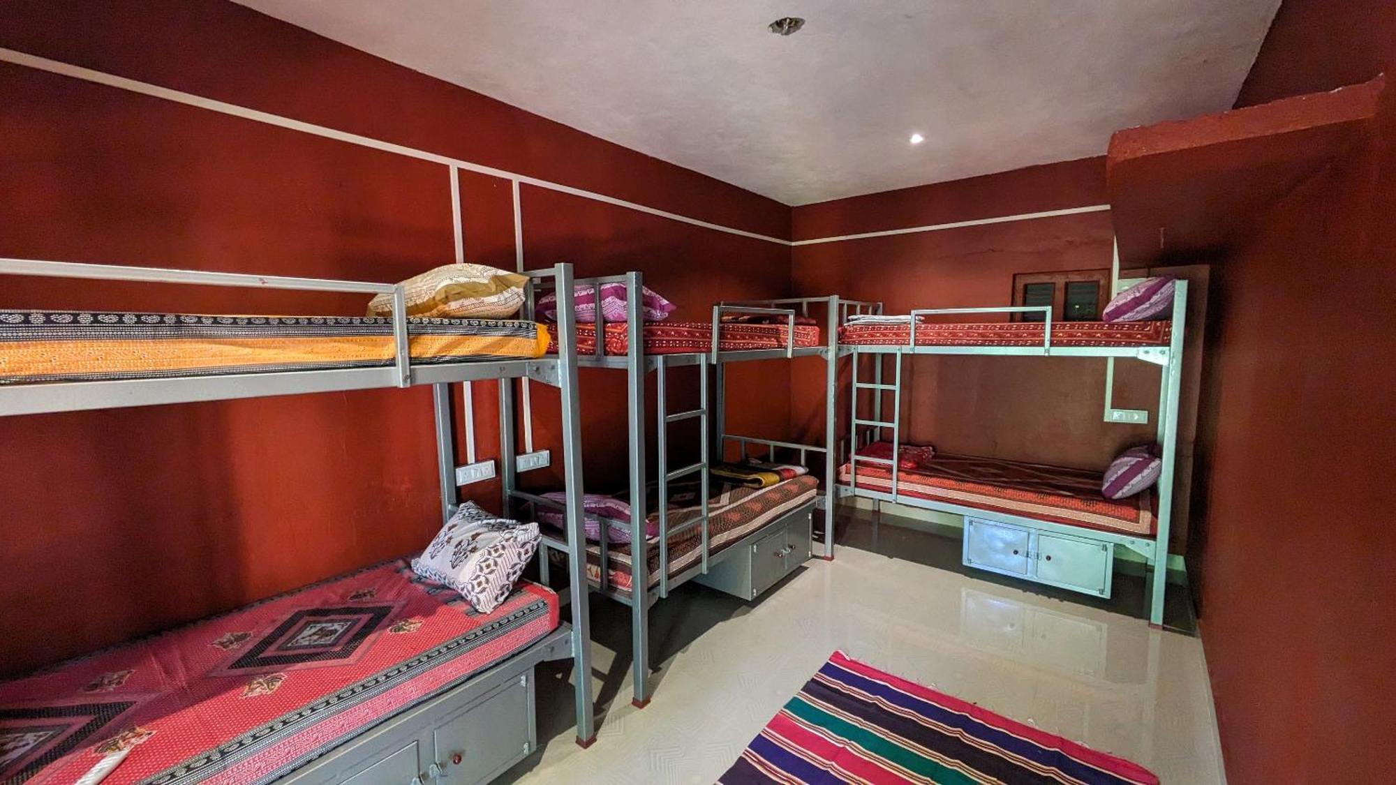 Hostelexp, Gokarna - A Slow-paced Backpackers Community * Gokarna (Karnataka)