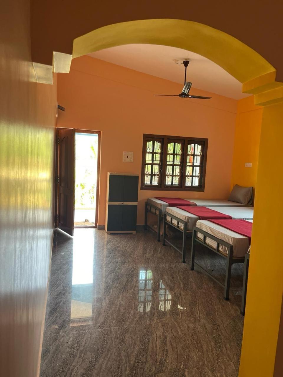 Hostelvk Gokarna Gokarna (Karnataka)