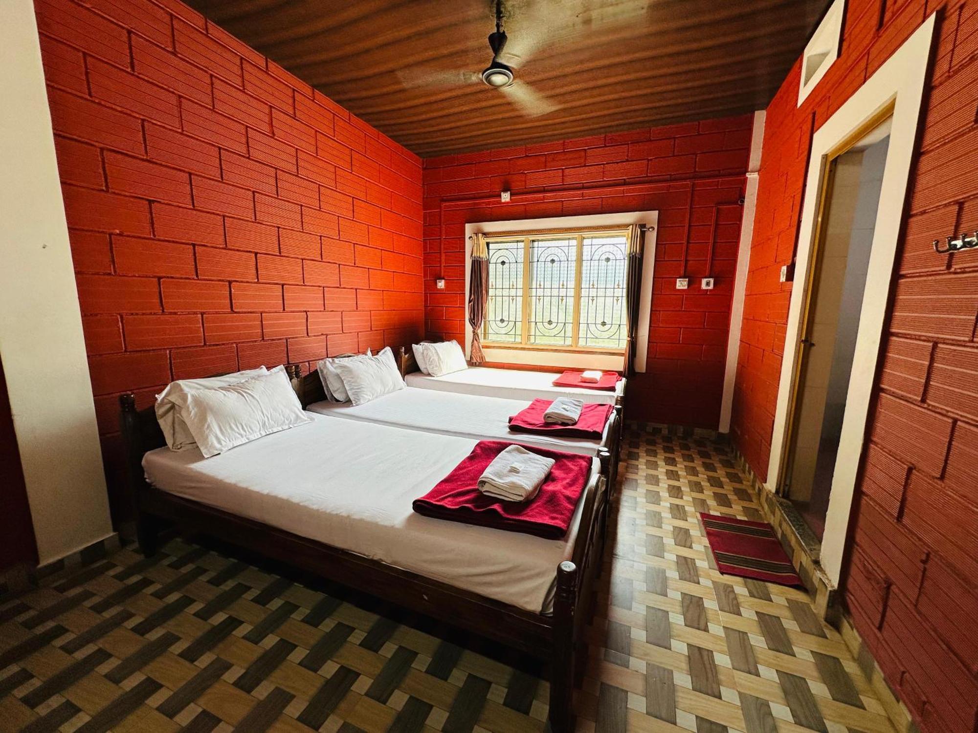 Shree Katyayani Residency Hotel 4*