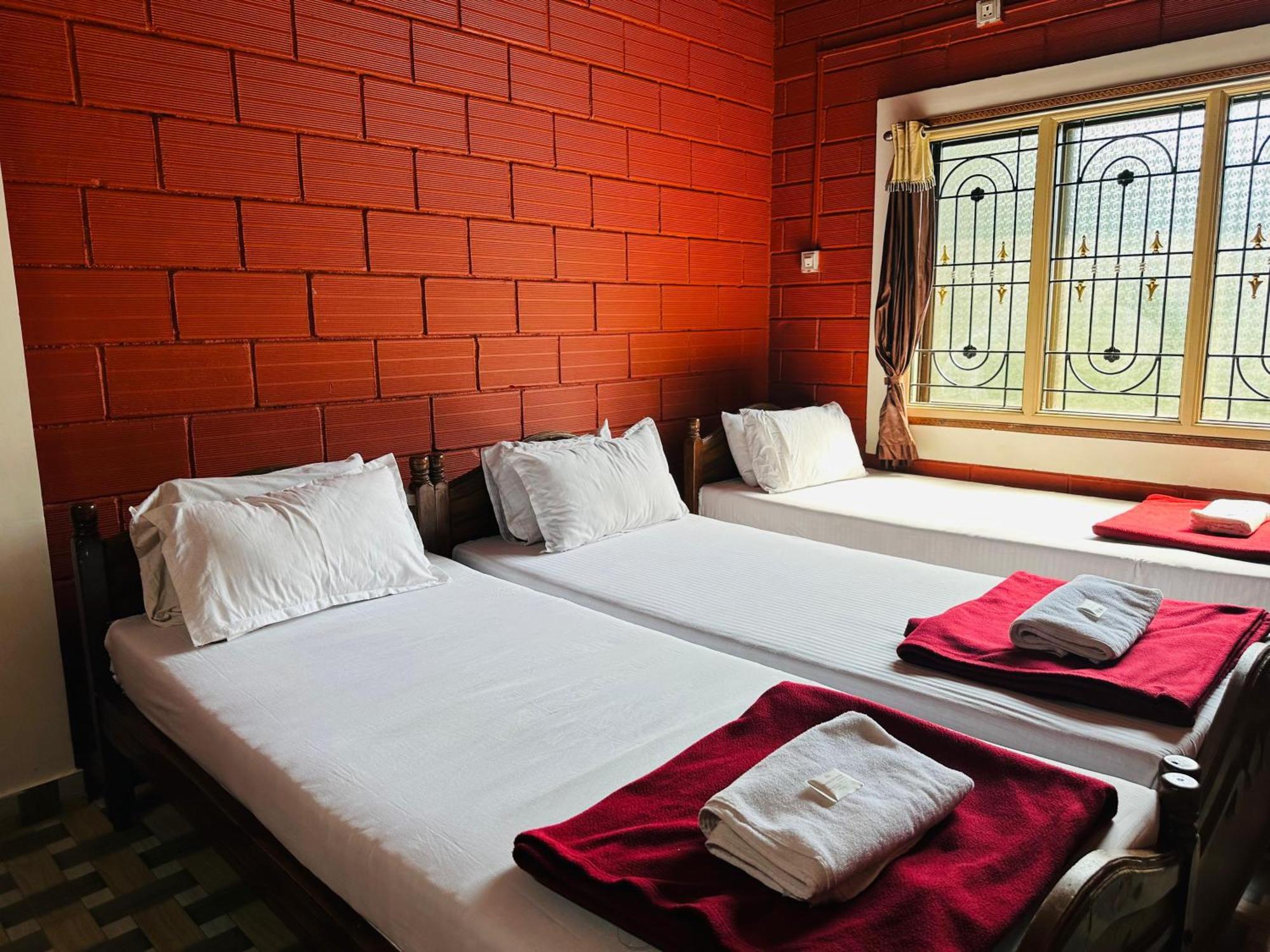 Shree Katyayani Residency Hotel