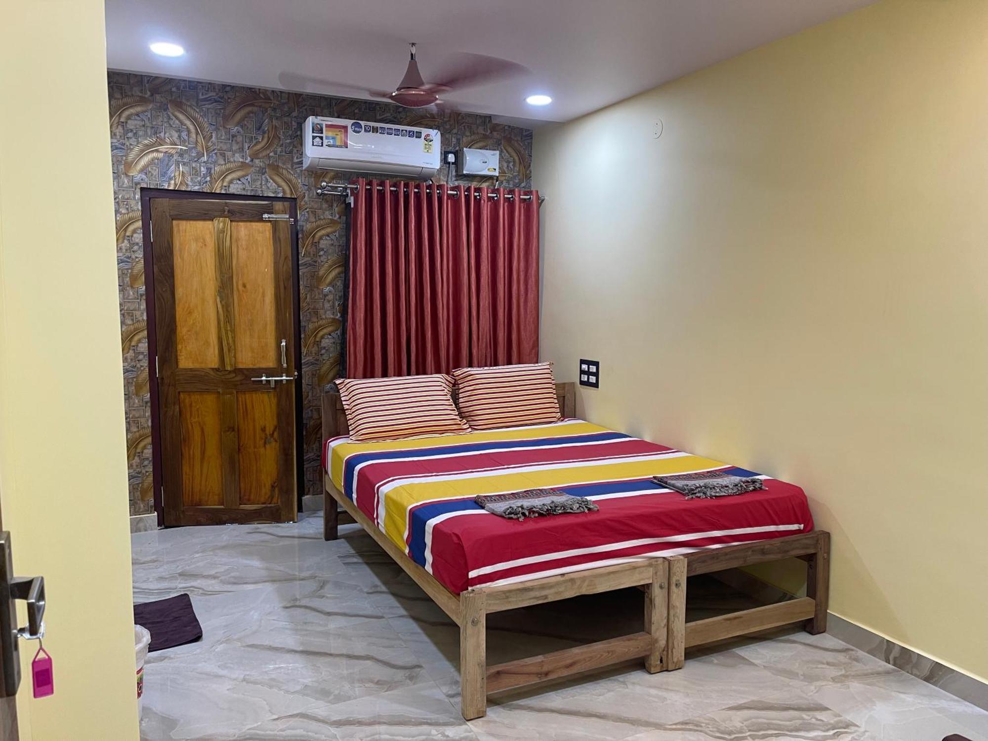 Nimmu Guest House & Restaurant Gokarna