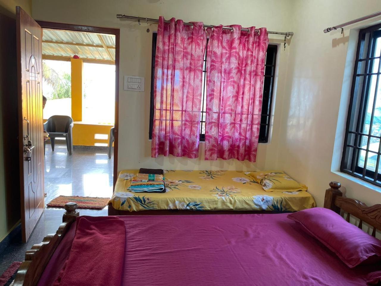 Ruvee * Gokarna (Karnataka)