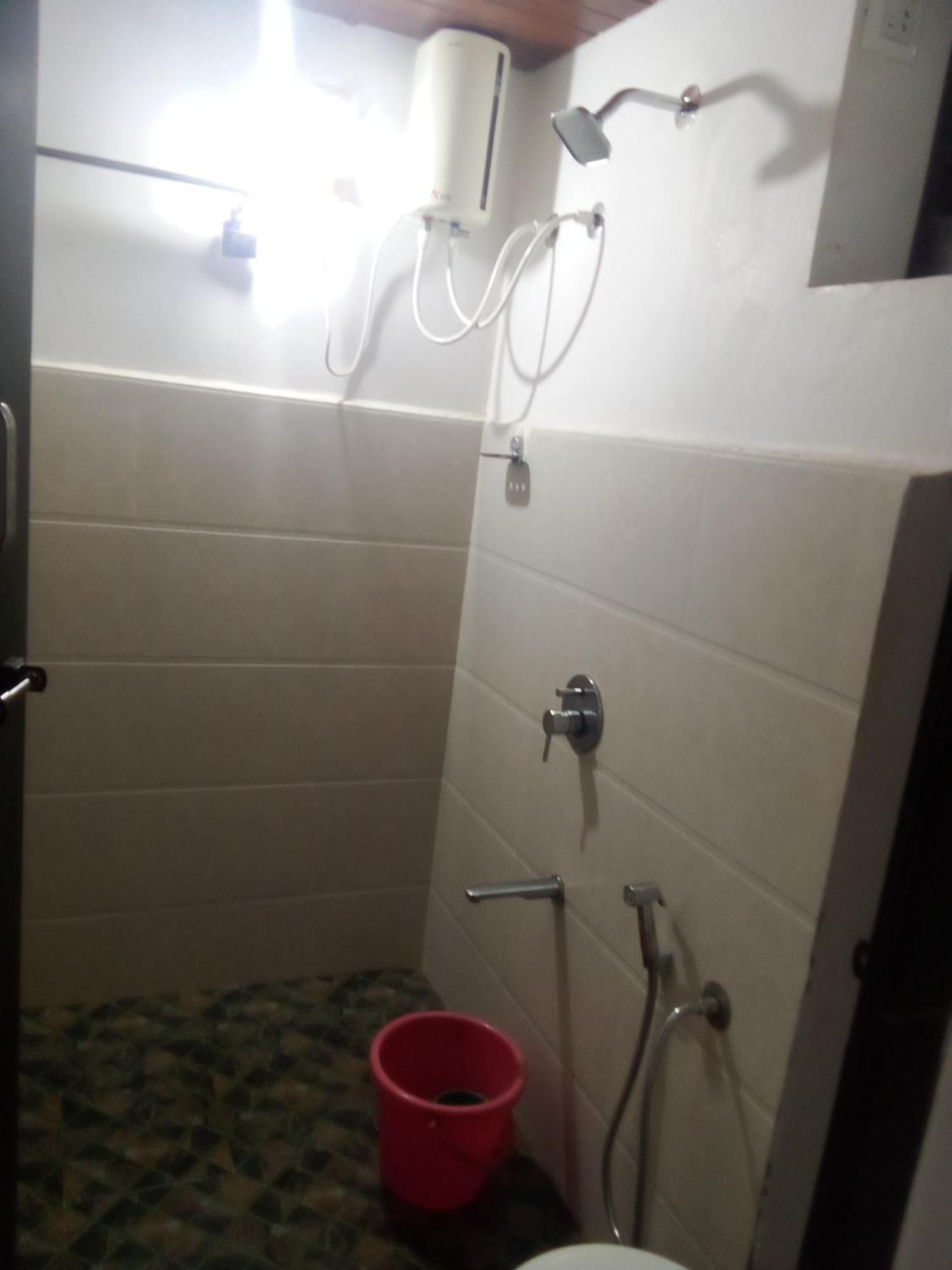 Gajananstay Facing Homestay *