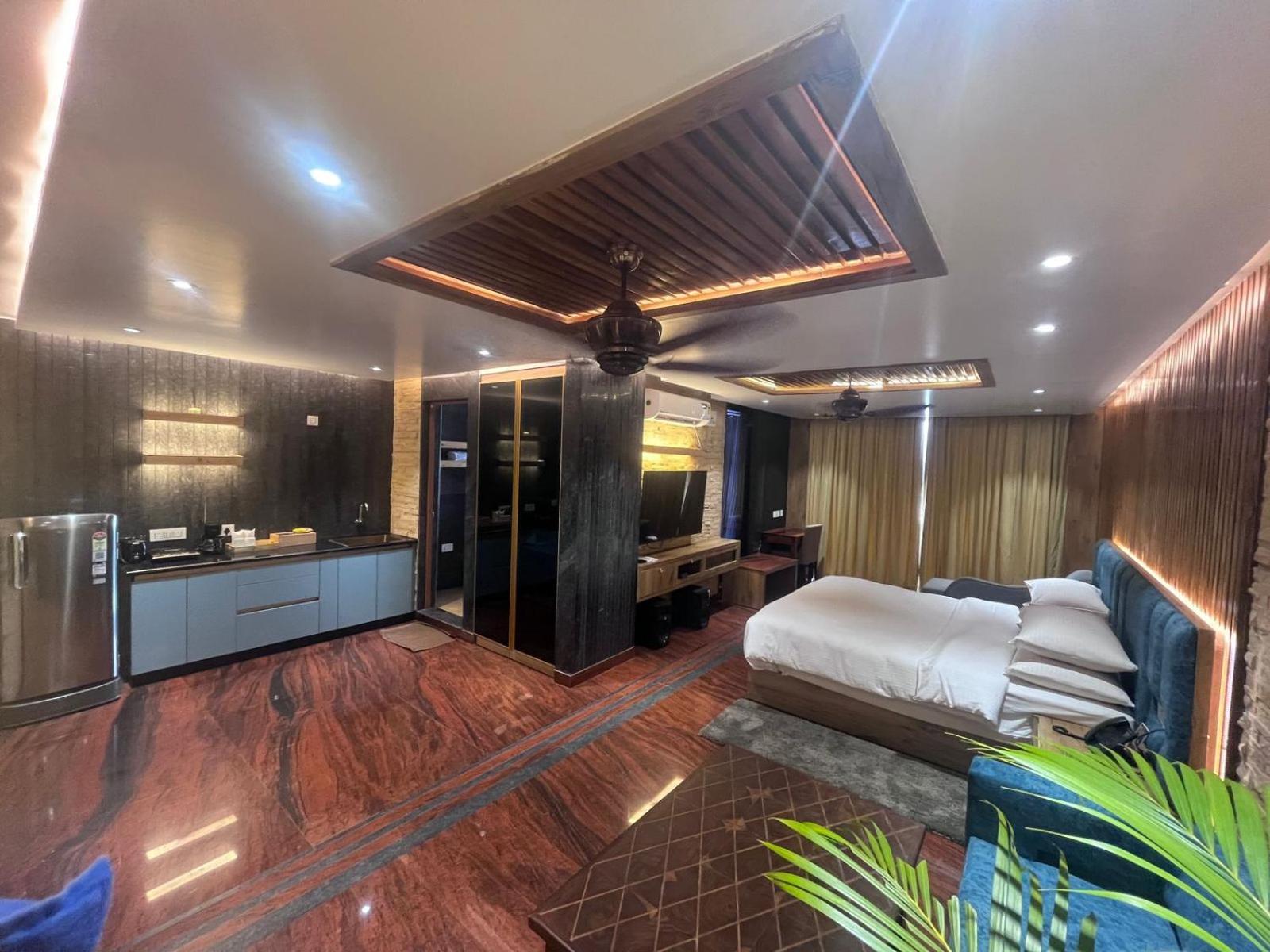 Resort Kudle View And Gokarna 4*