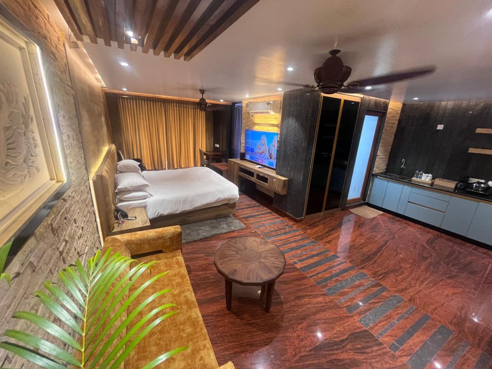 Kudle View And 4*