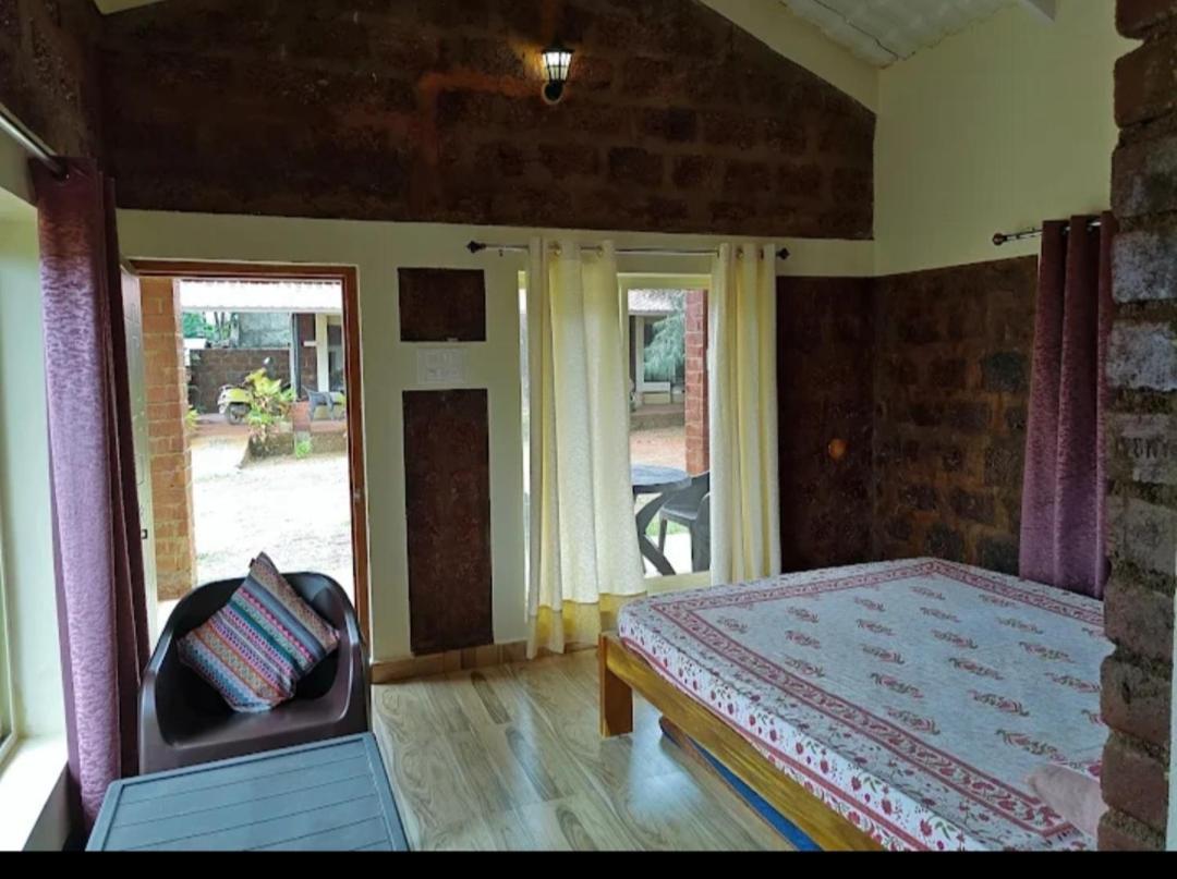Farm stay Riverstone Riverfront Farmhouse *