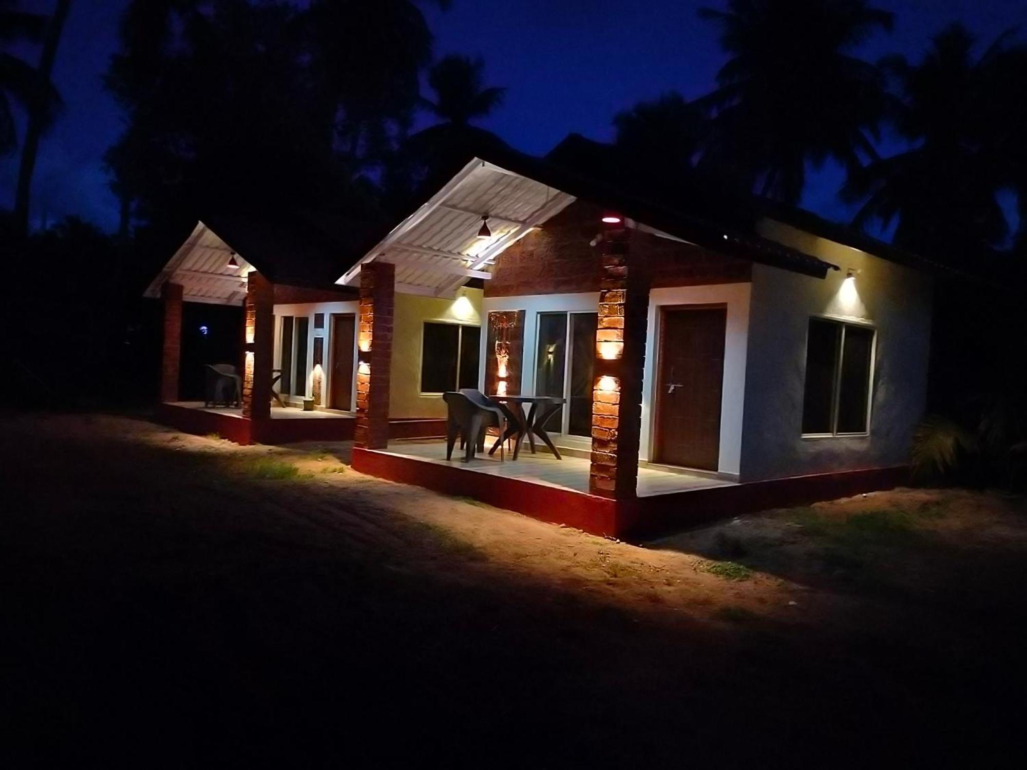 Farm stay Riverstone Riverfront Farmhouse *