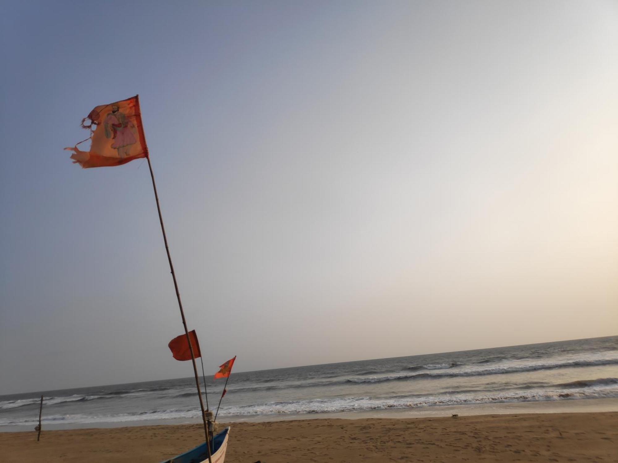 Redkar Gokarna Front Ac And Non Ac Apartment