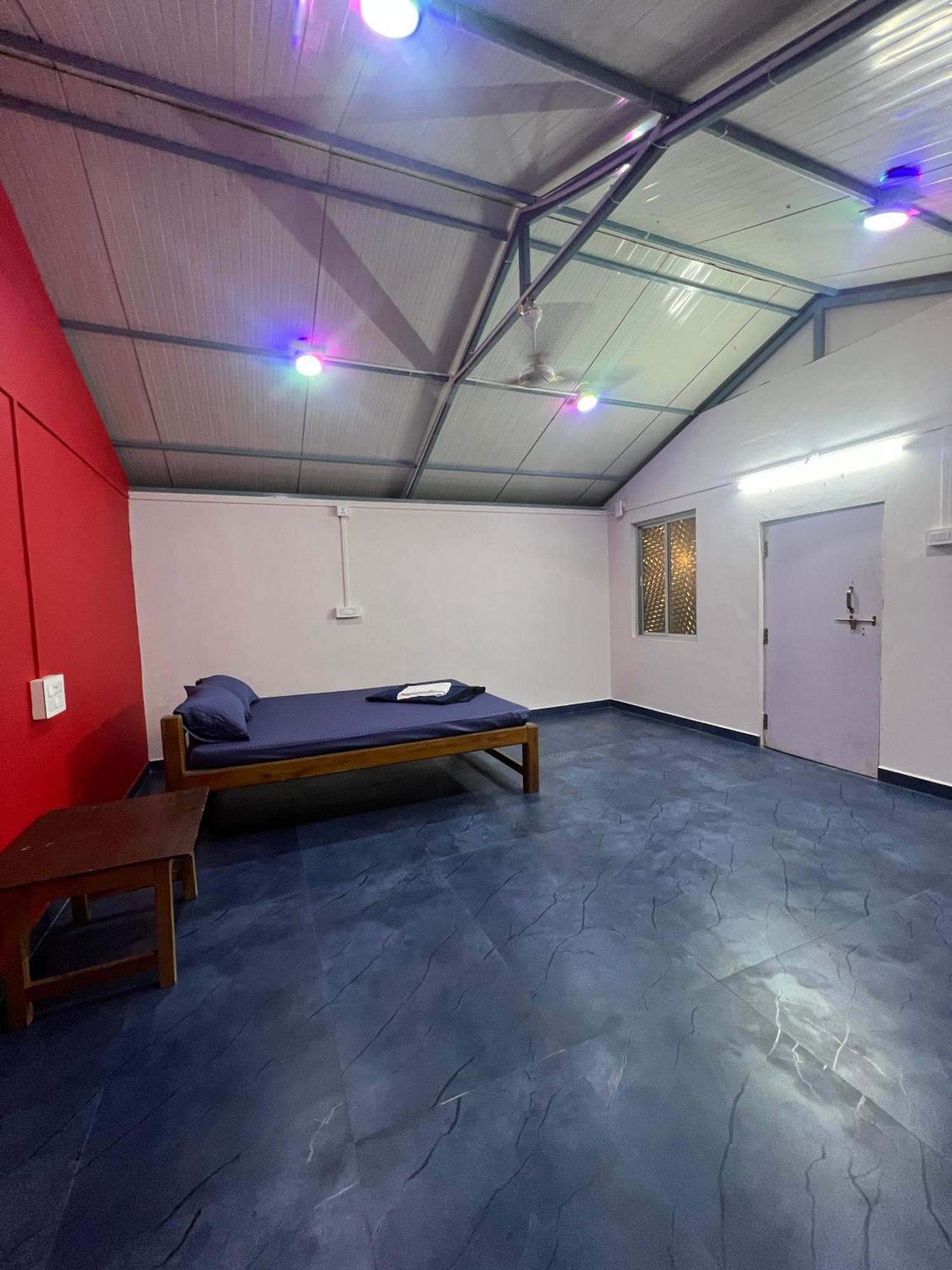 Goko Hostel *