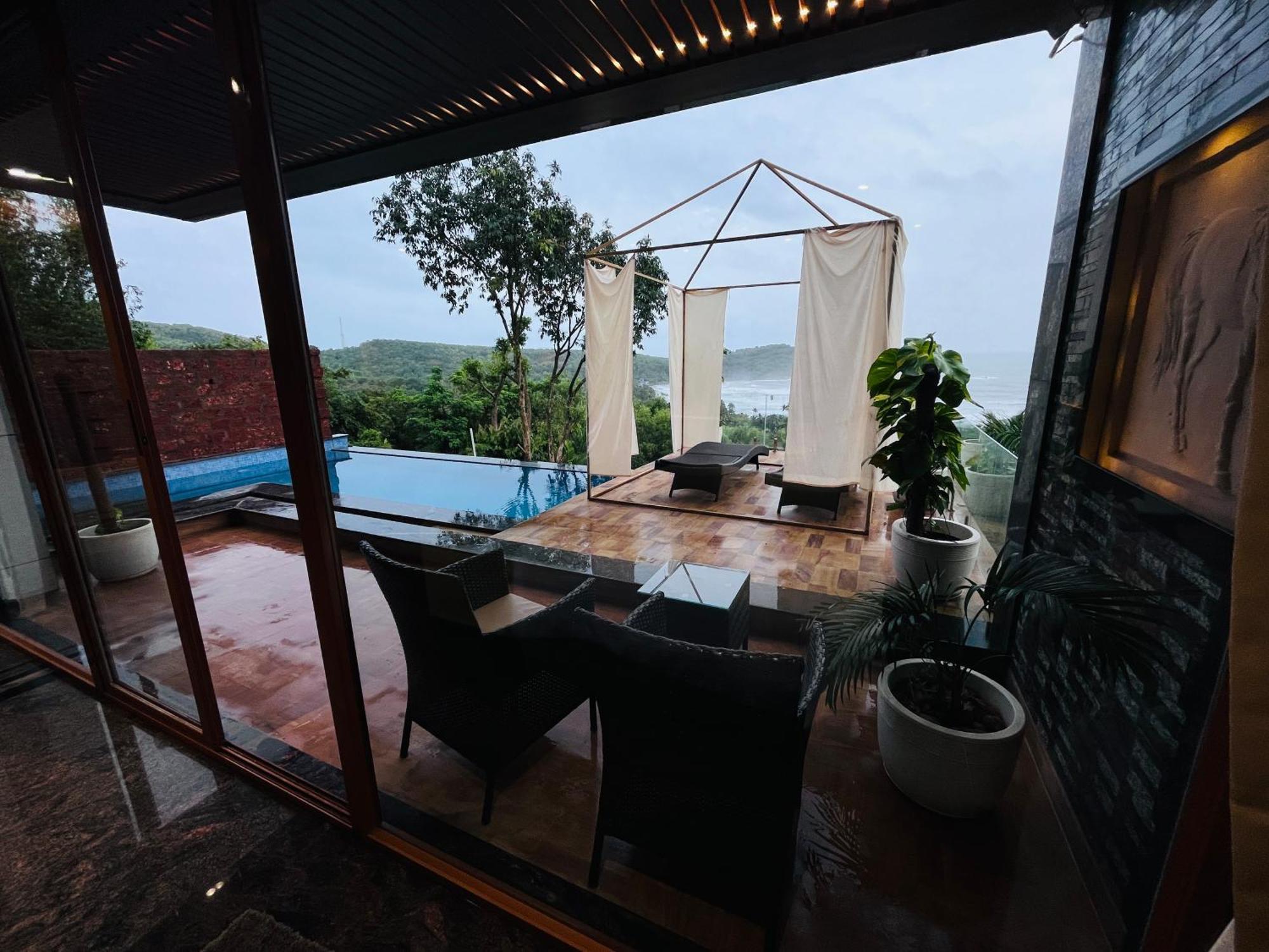 Resort Kudle View And Gokarna (Karnataka)