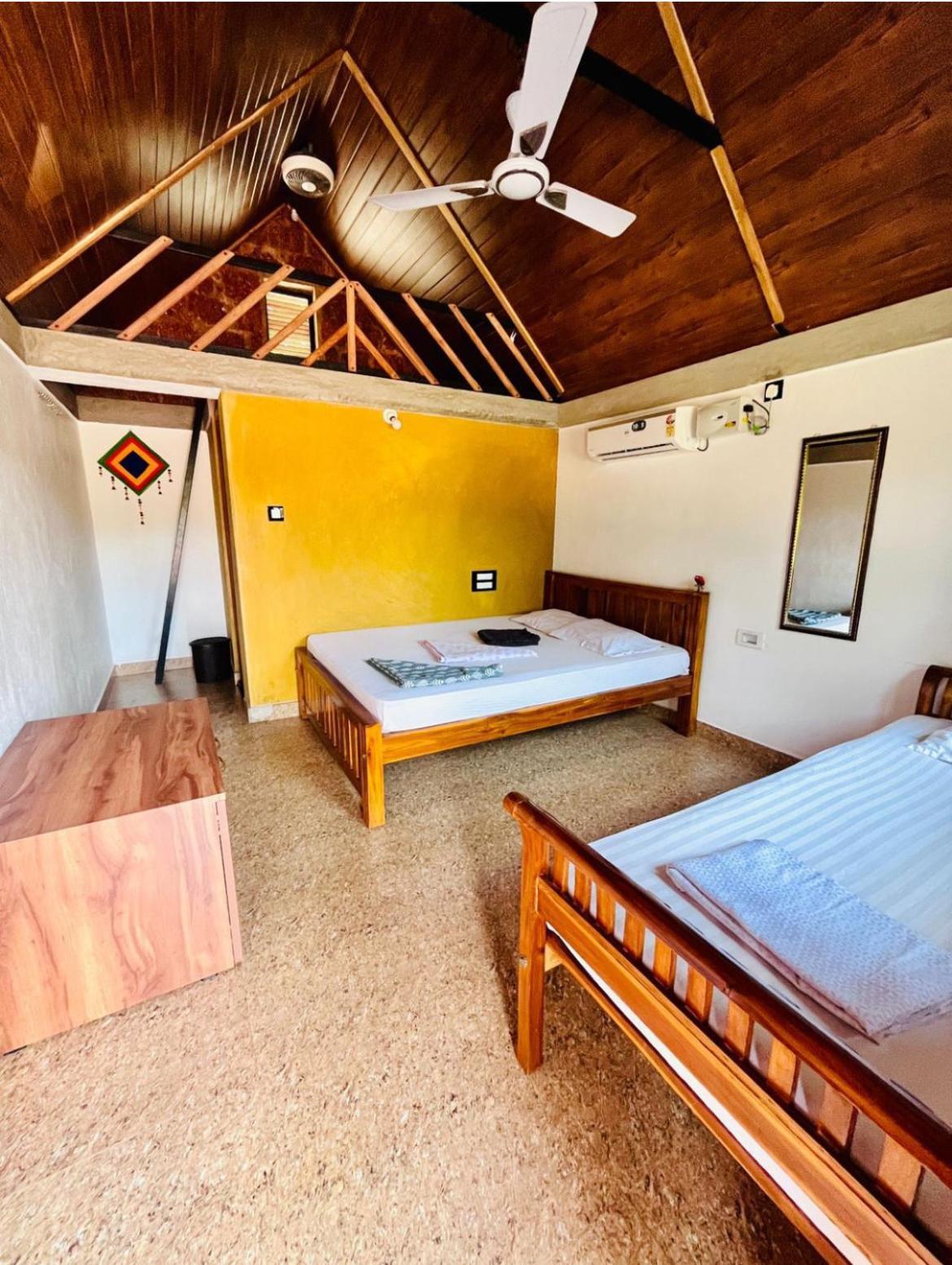 Taya Front Resort