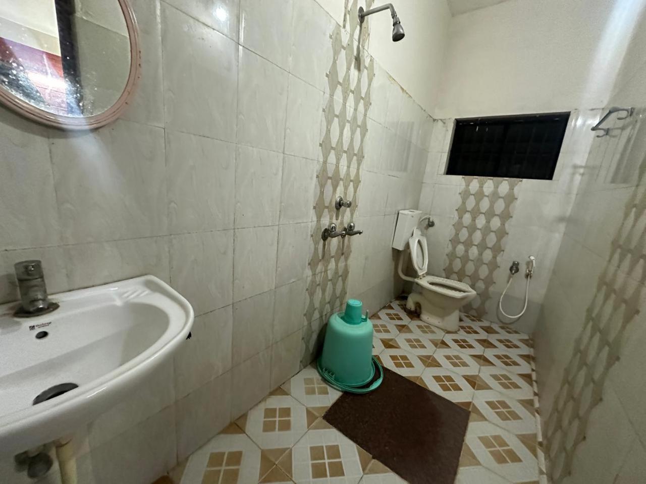 Shree Katyayani Residency Hotel 4*