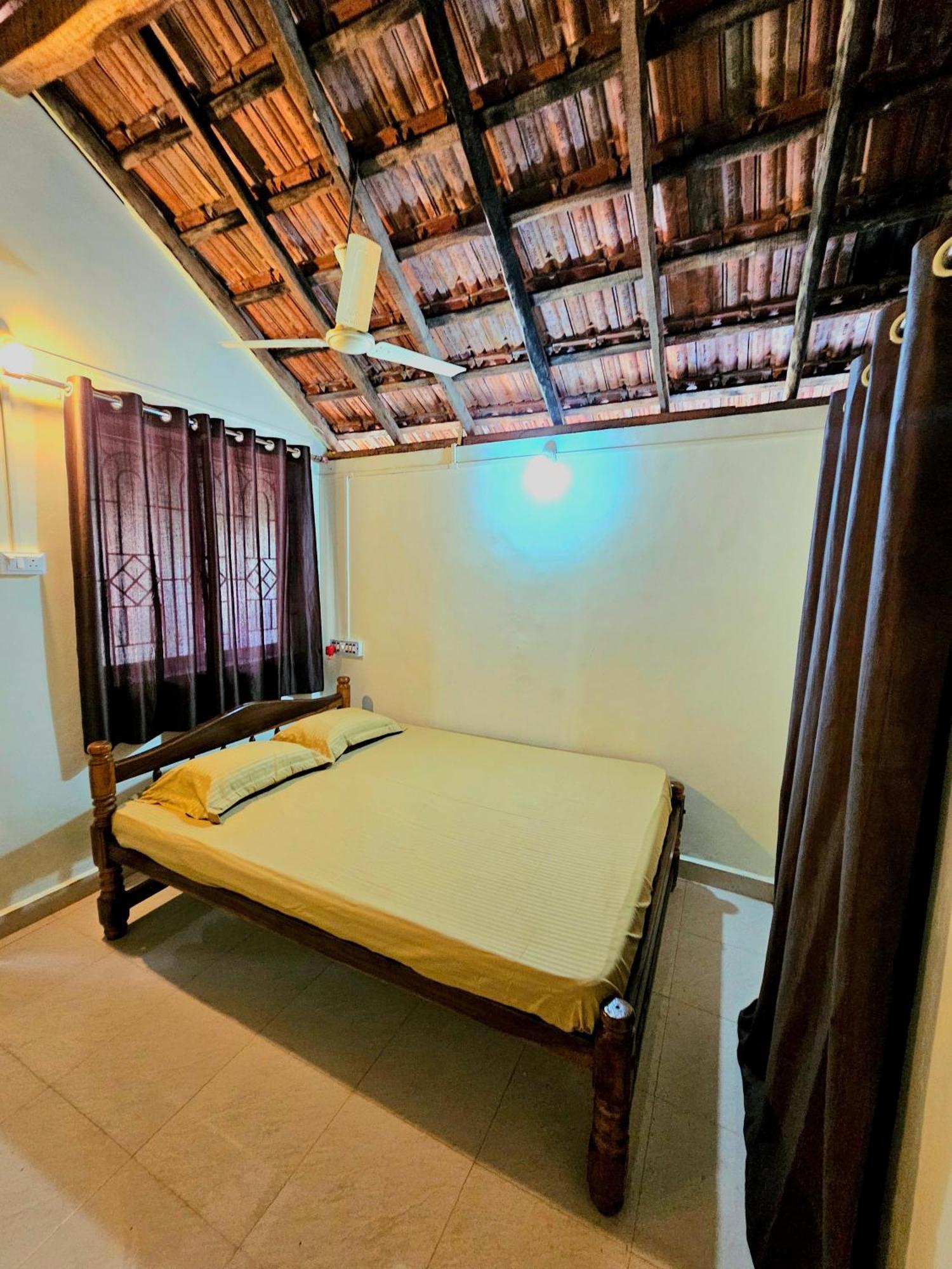 Homestay The Beachwalk - Your Pathway To The Beach *