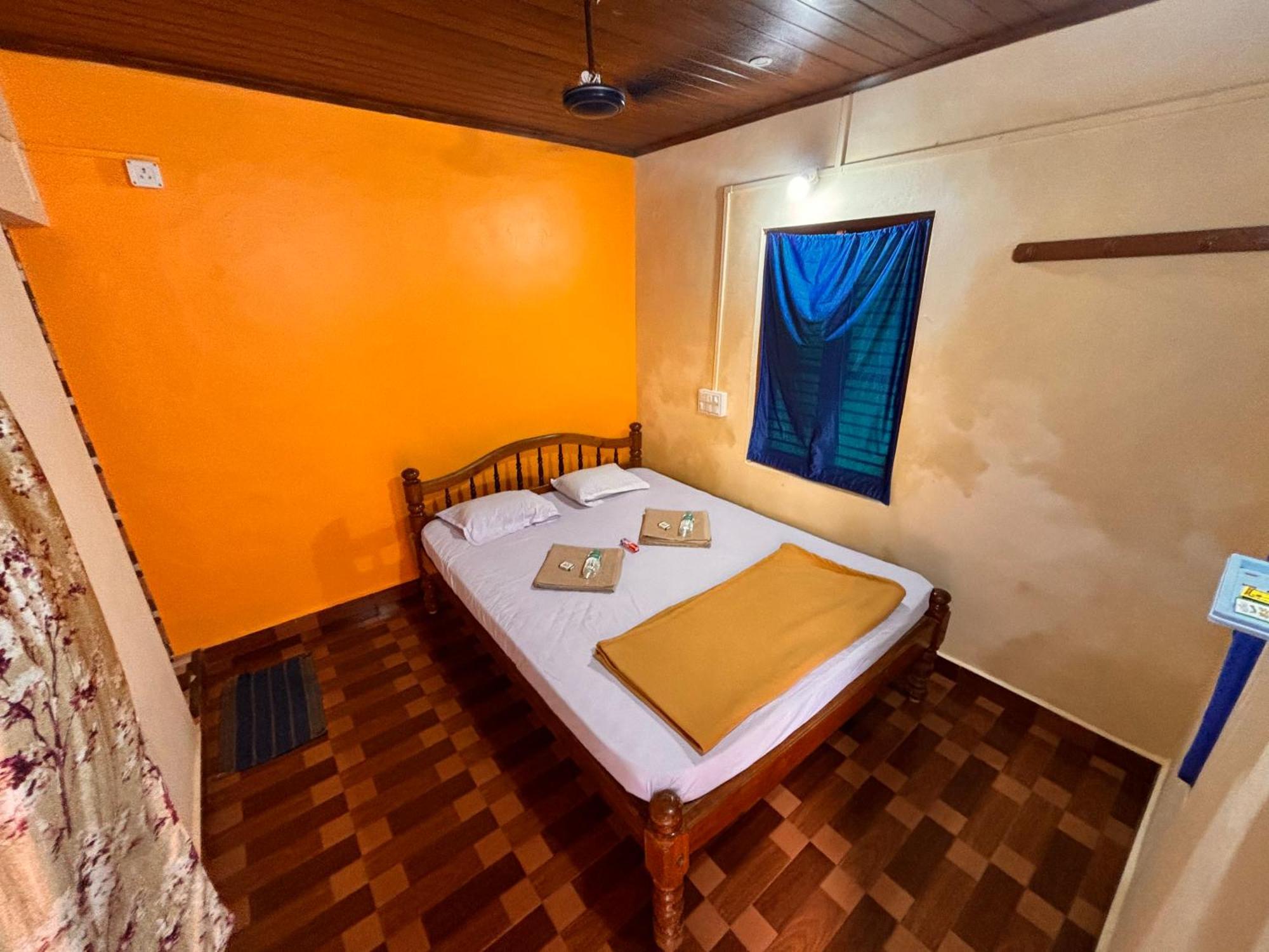 Bluefin Homestay *