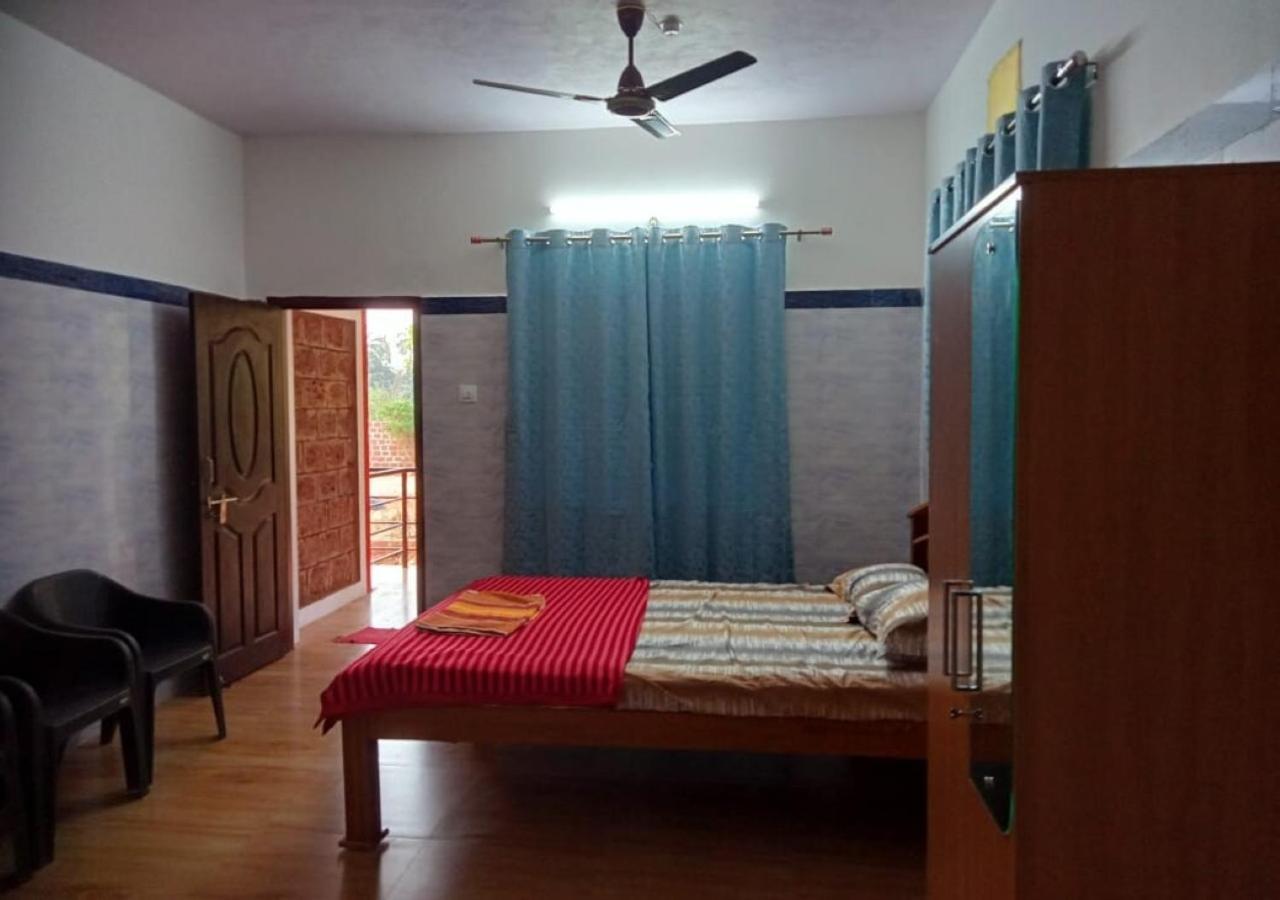 Dup * Gokarna (Karnataka)