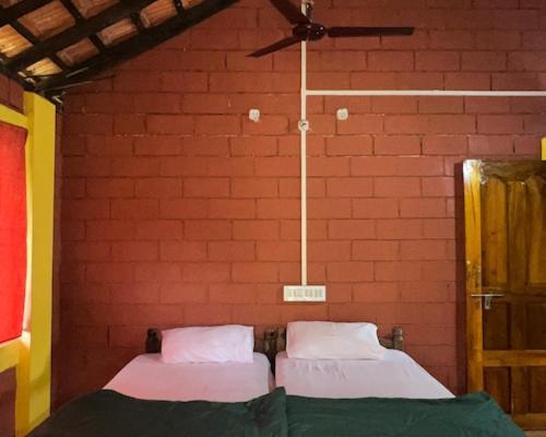 Lodge Pleasant Gokarna (Karnataka)