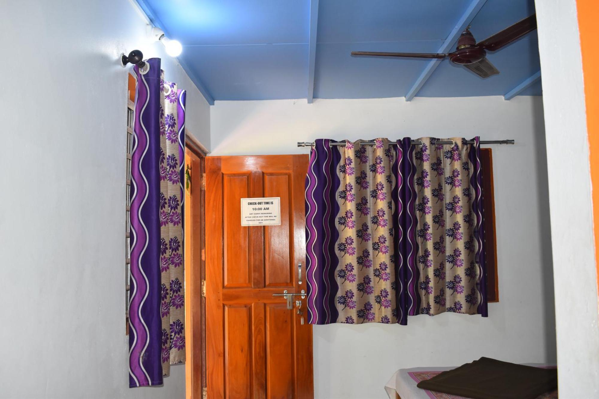 Gundappa Cafe Gokarna Kudle Hotel *
