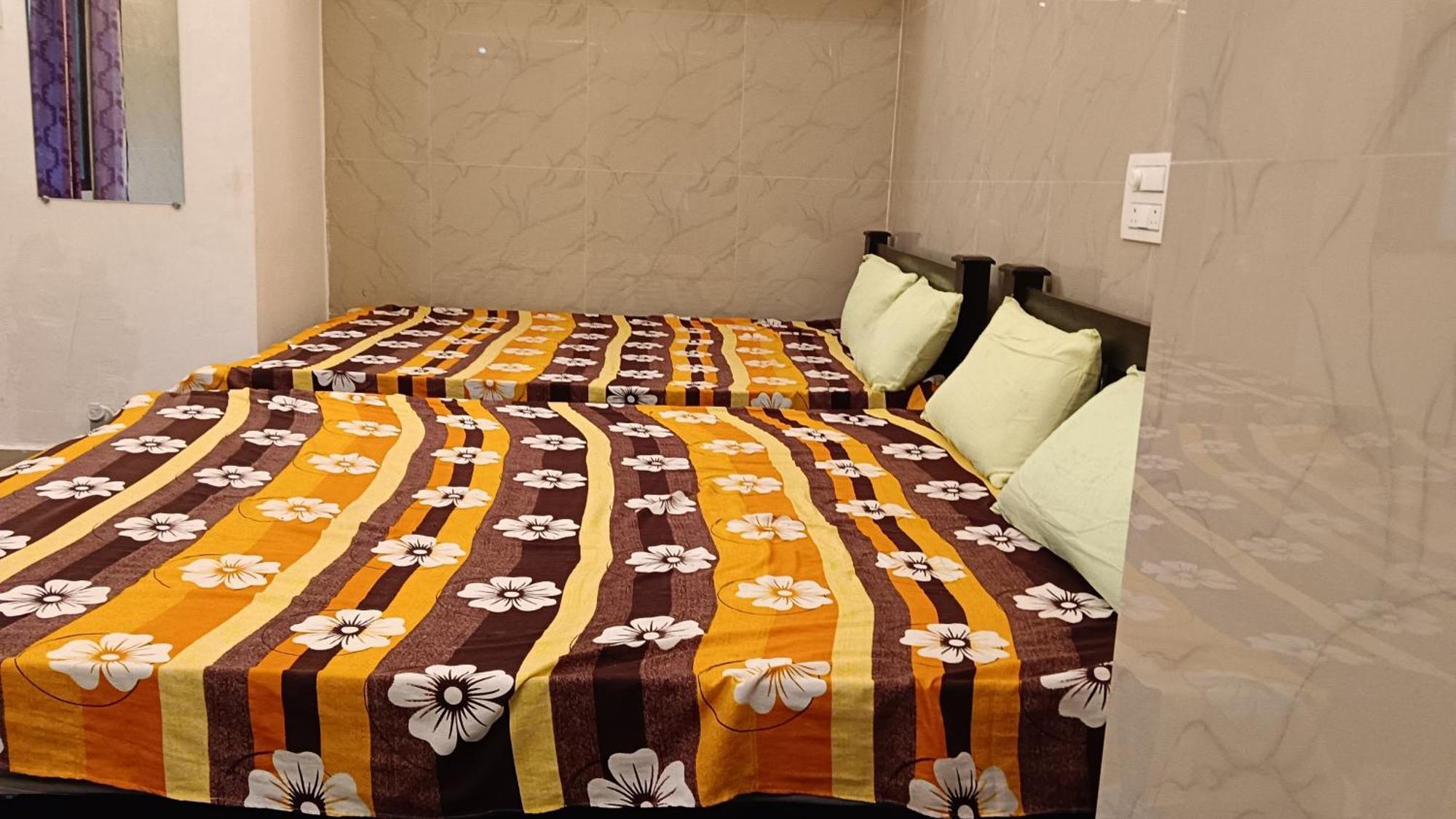 Arundekar In Side Ac Holiday home *