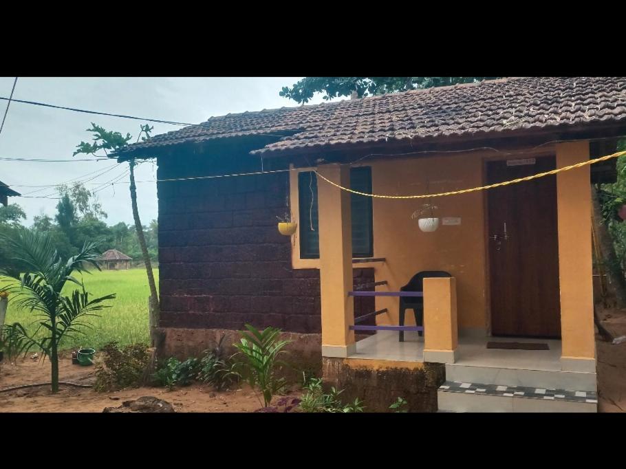 Appaji & Tnt House