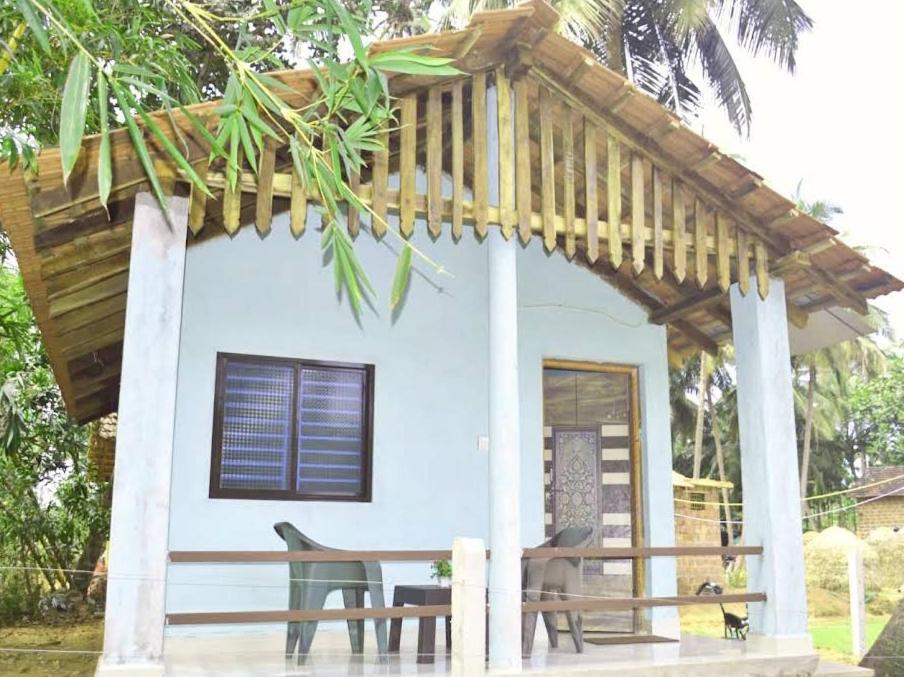 Appaji & Tnt House