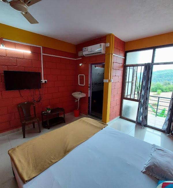 Hotel Shanti Krishna Residency