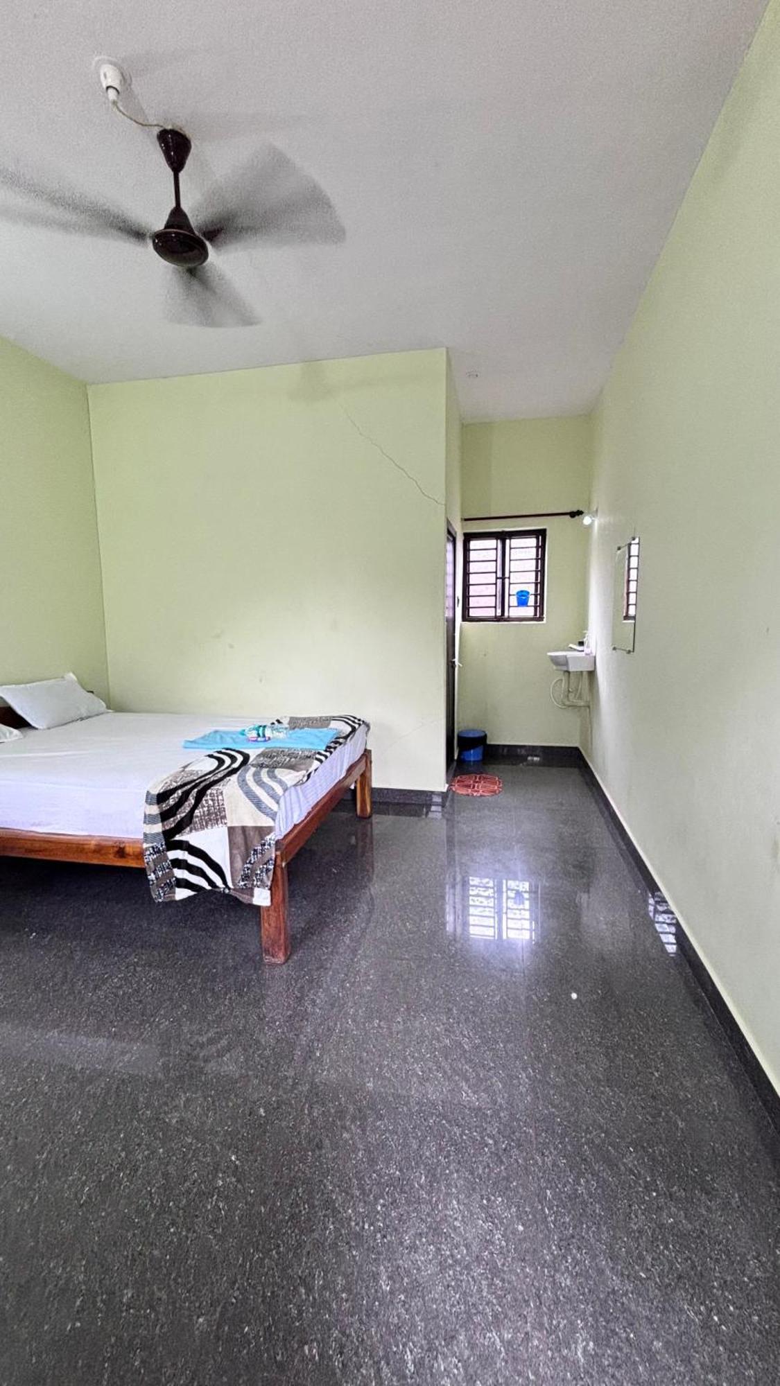 Gokarna Raj Kencha's Farm stay *