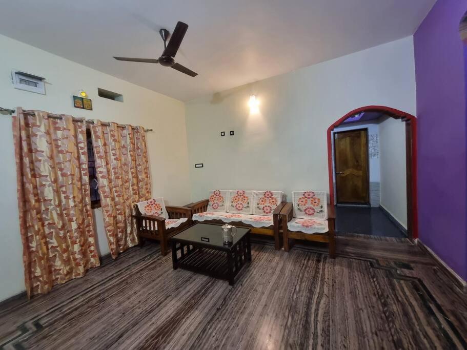 Villa With Ac Near Gokarna Bhavikodla Gokarna (Karnataka)