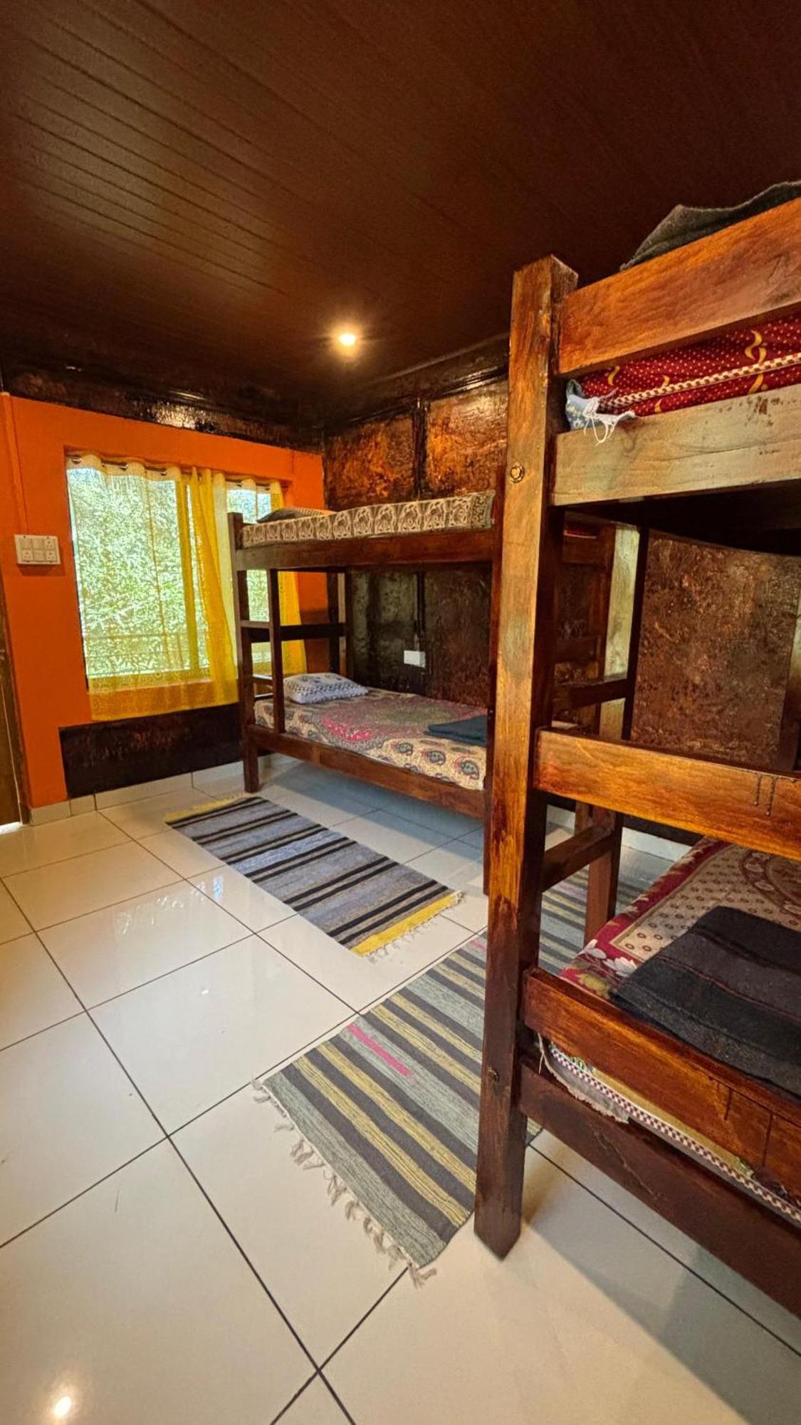 Hostelexp, Gokarna - A Slow-paced Backpackers Community * Gokarna (Karnataka)