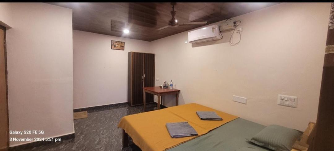 Niramaya View Bed & Breakfast Gokarna (Karnataka)