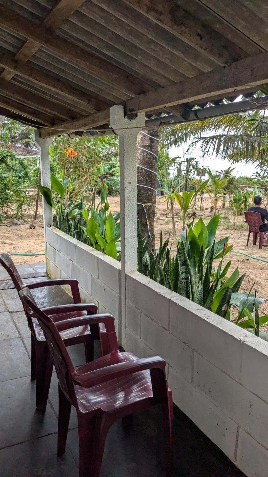 Tantra Beachstay Guest house *