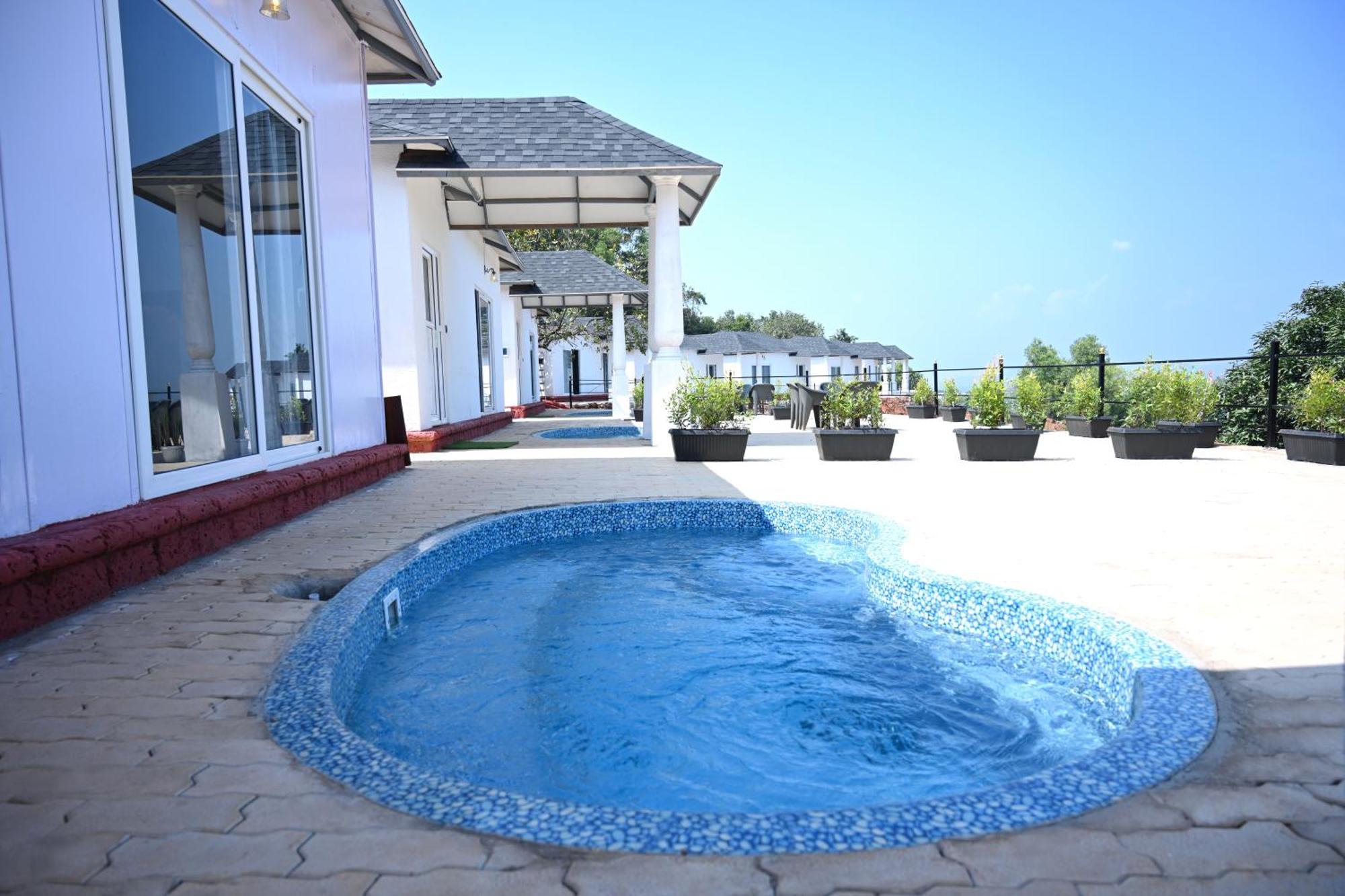 Revellers Resort *