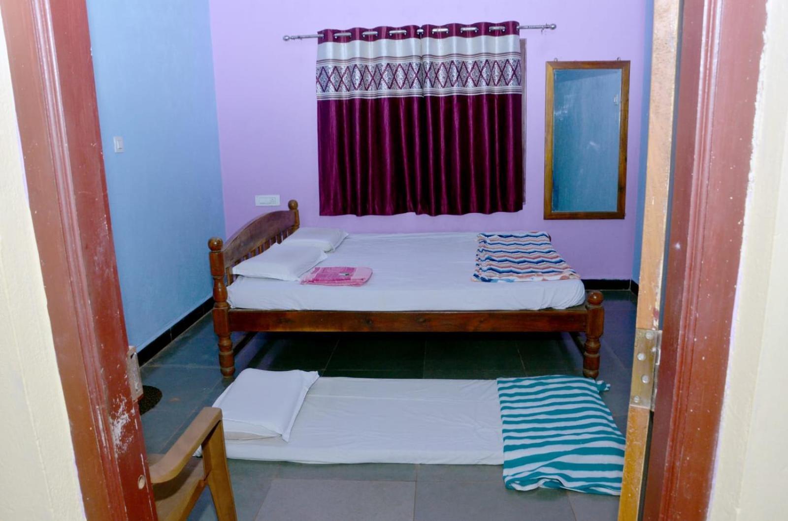 Kenchas Gokarna (Karnataka)
