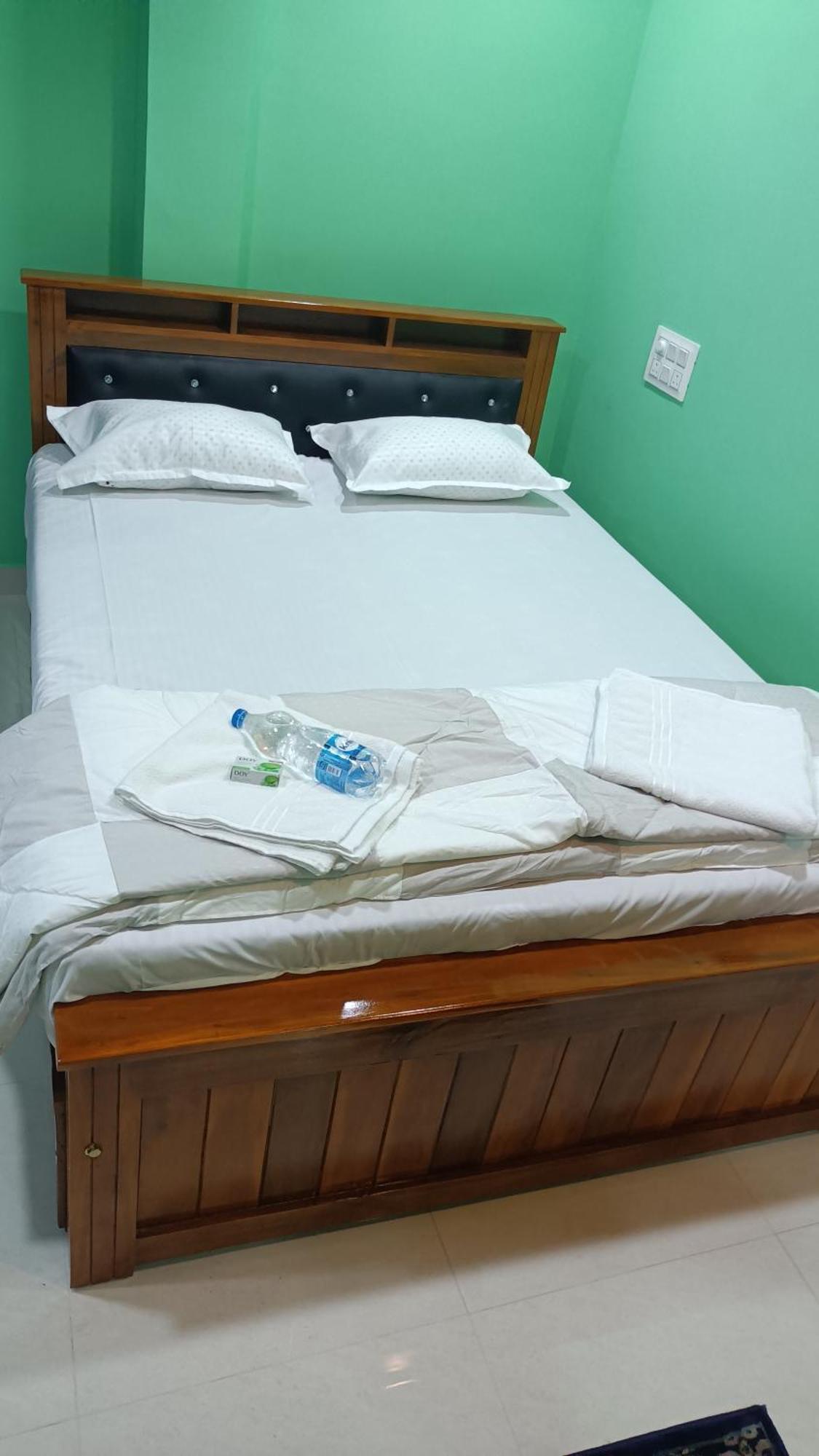Guest house Yanki Gokarna *