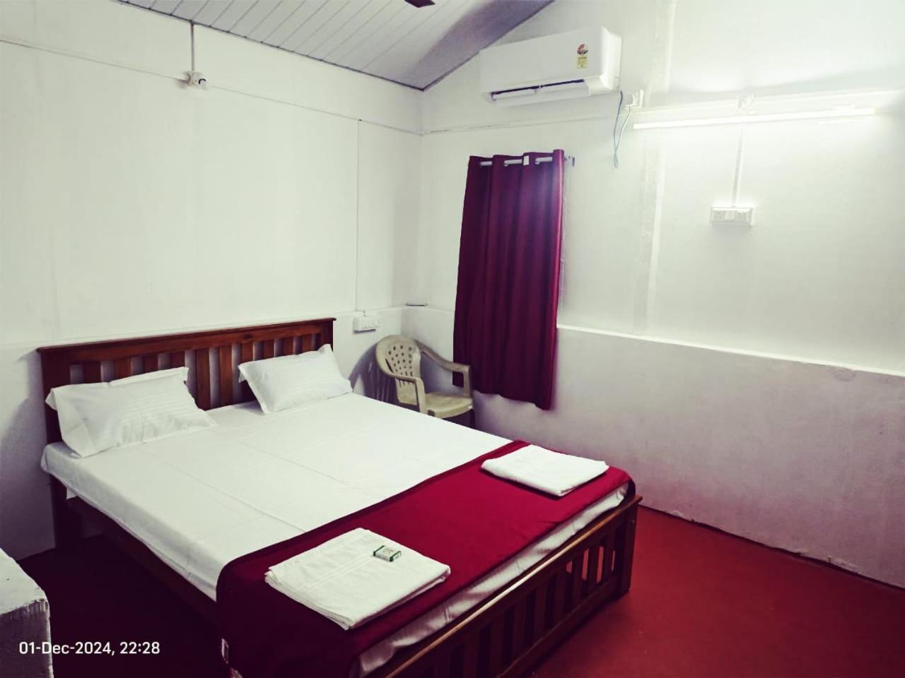 Campsite Wave And Restaurant Gokarna (Karnataka)
