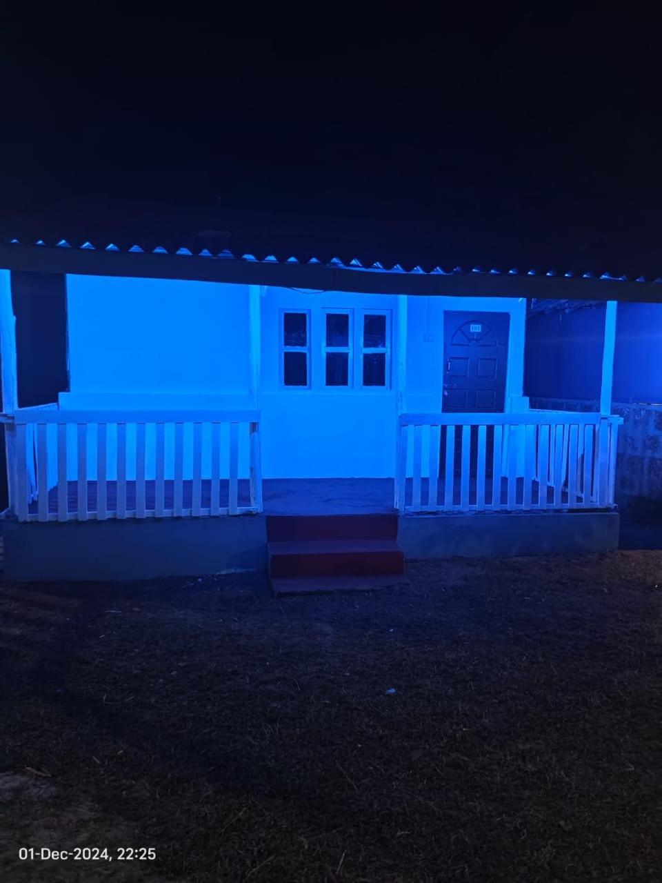 Campsite Wave And Restaurant