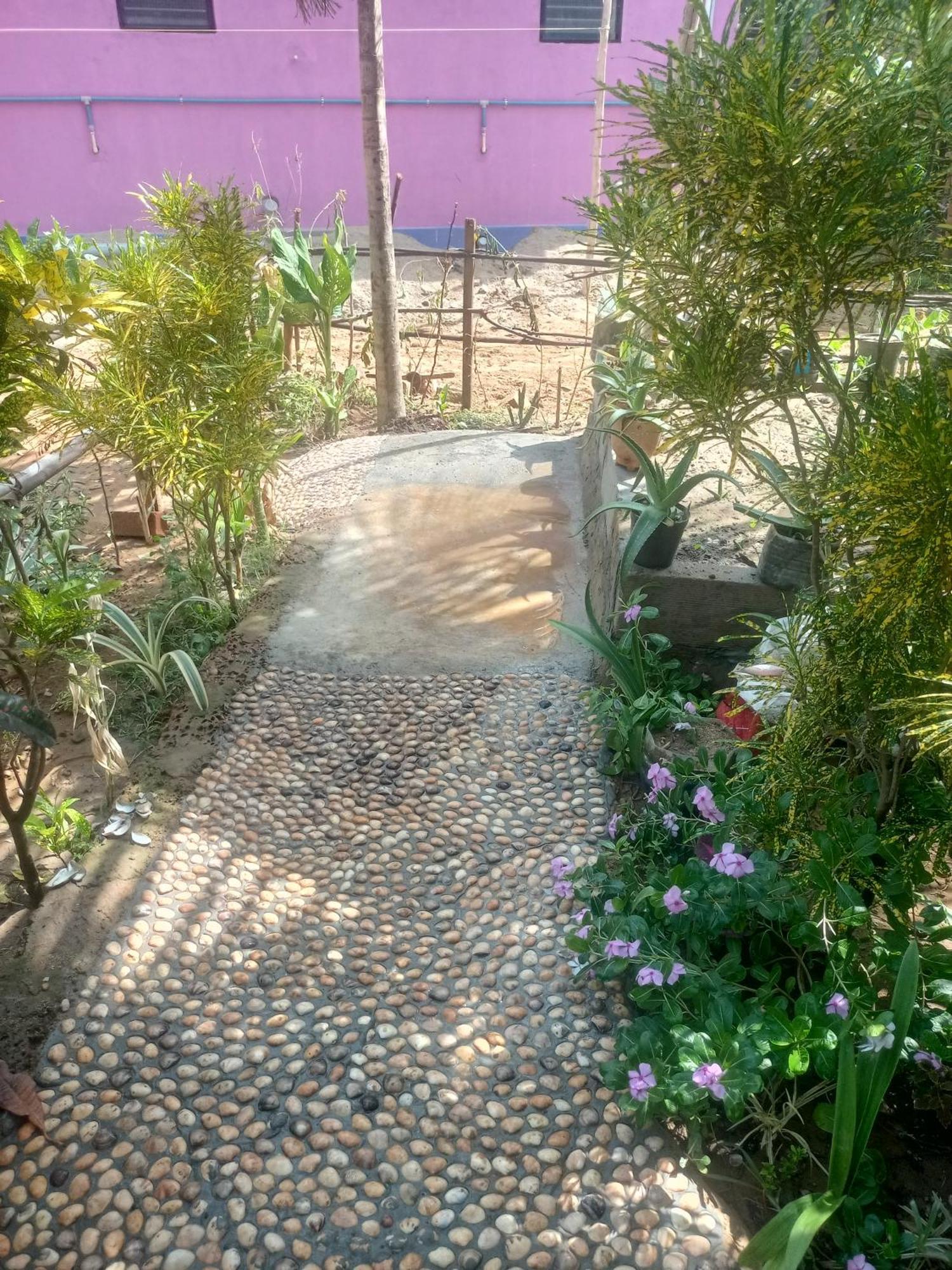 Gangotri Cafe And Bed & Breakfast Gokarna (Karnataka)