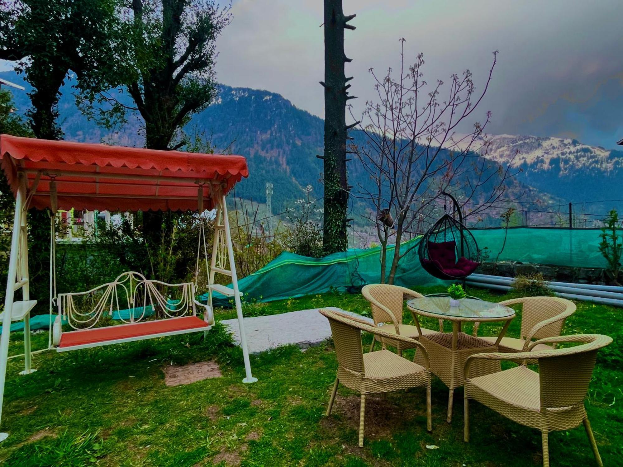 Hotel Shayam 4*