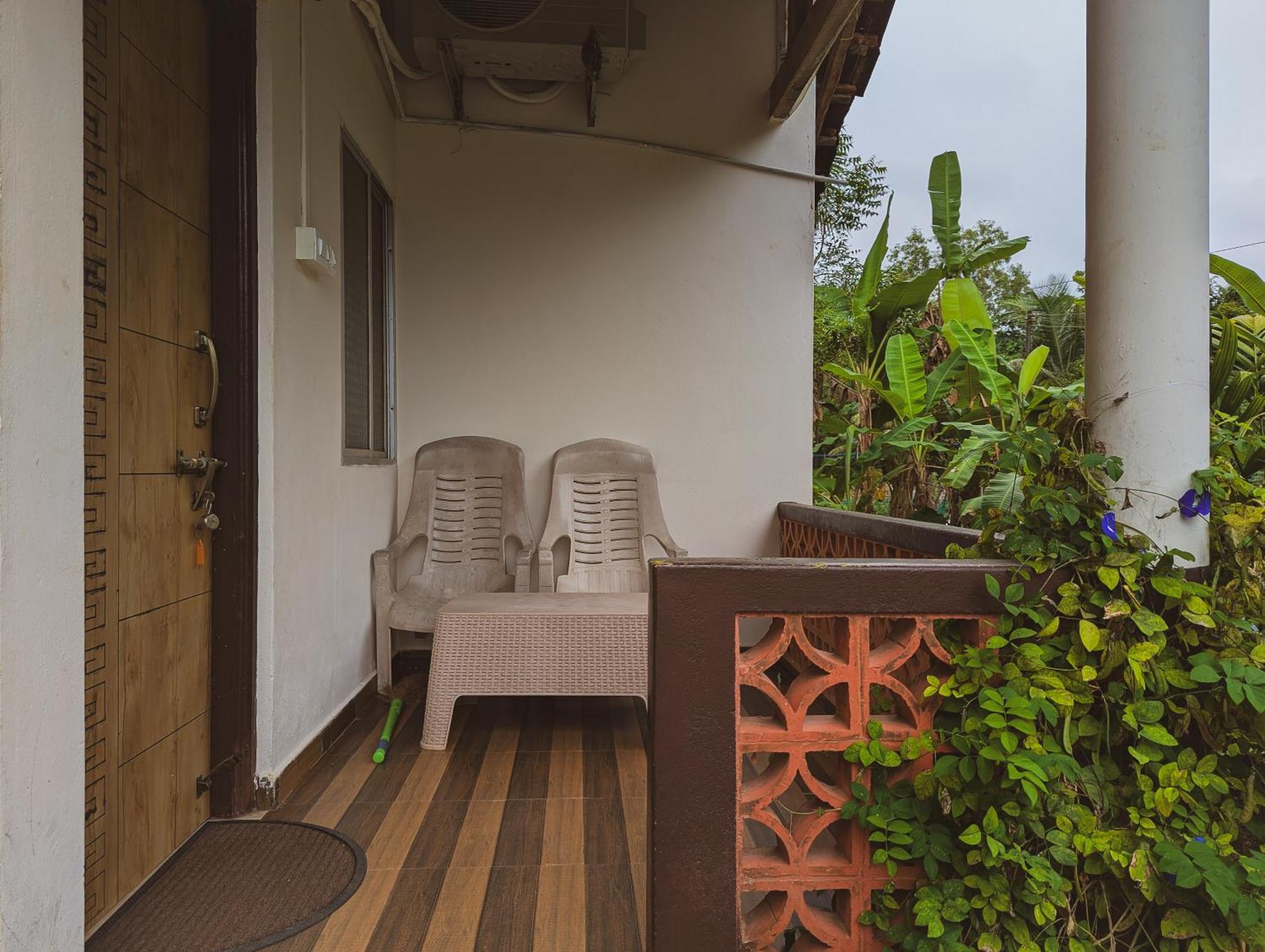 Hotel Sunset Cafe Gokarna (Karnataka)
