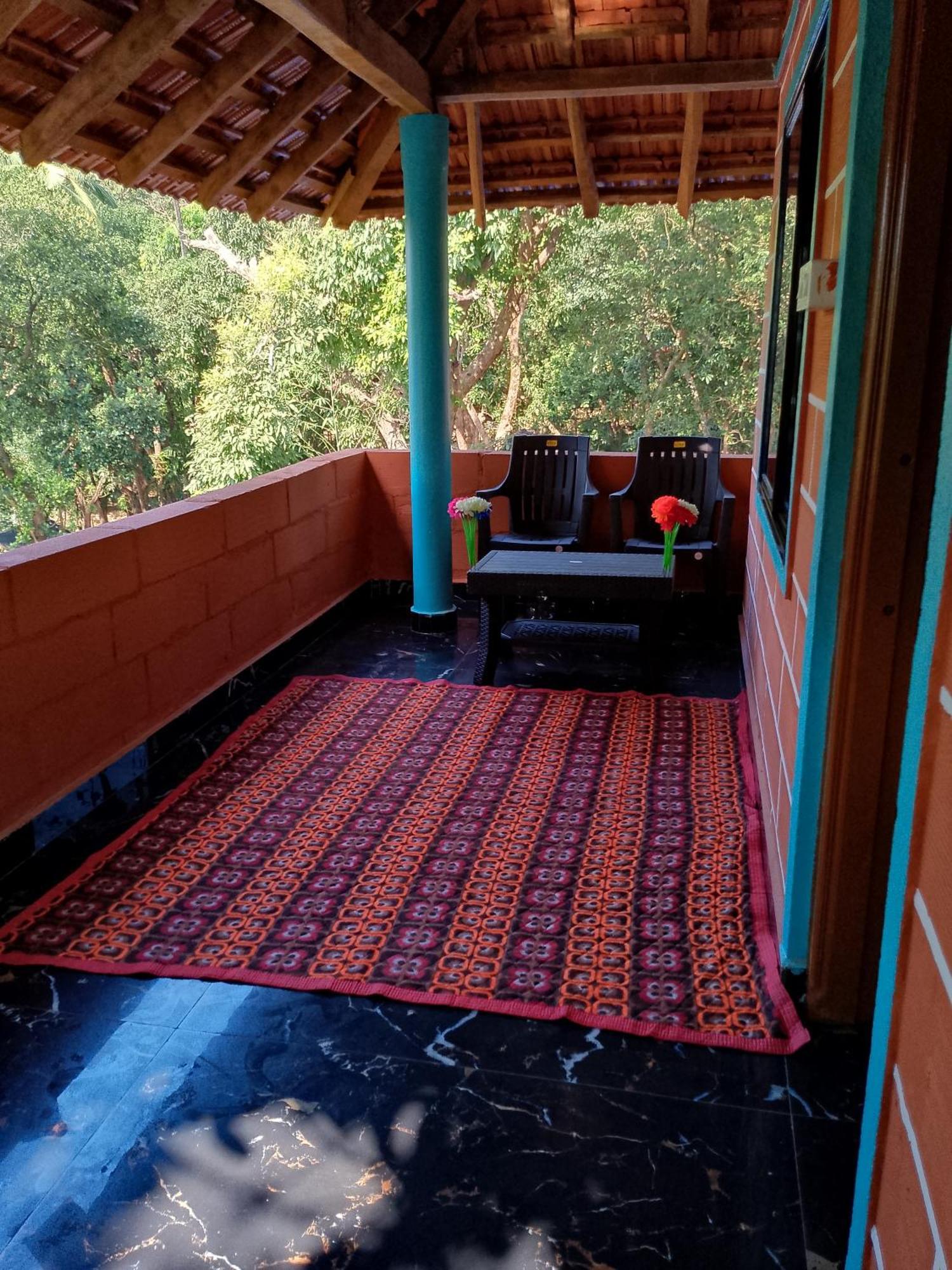 Guest house Santi Gest House