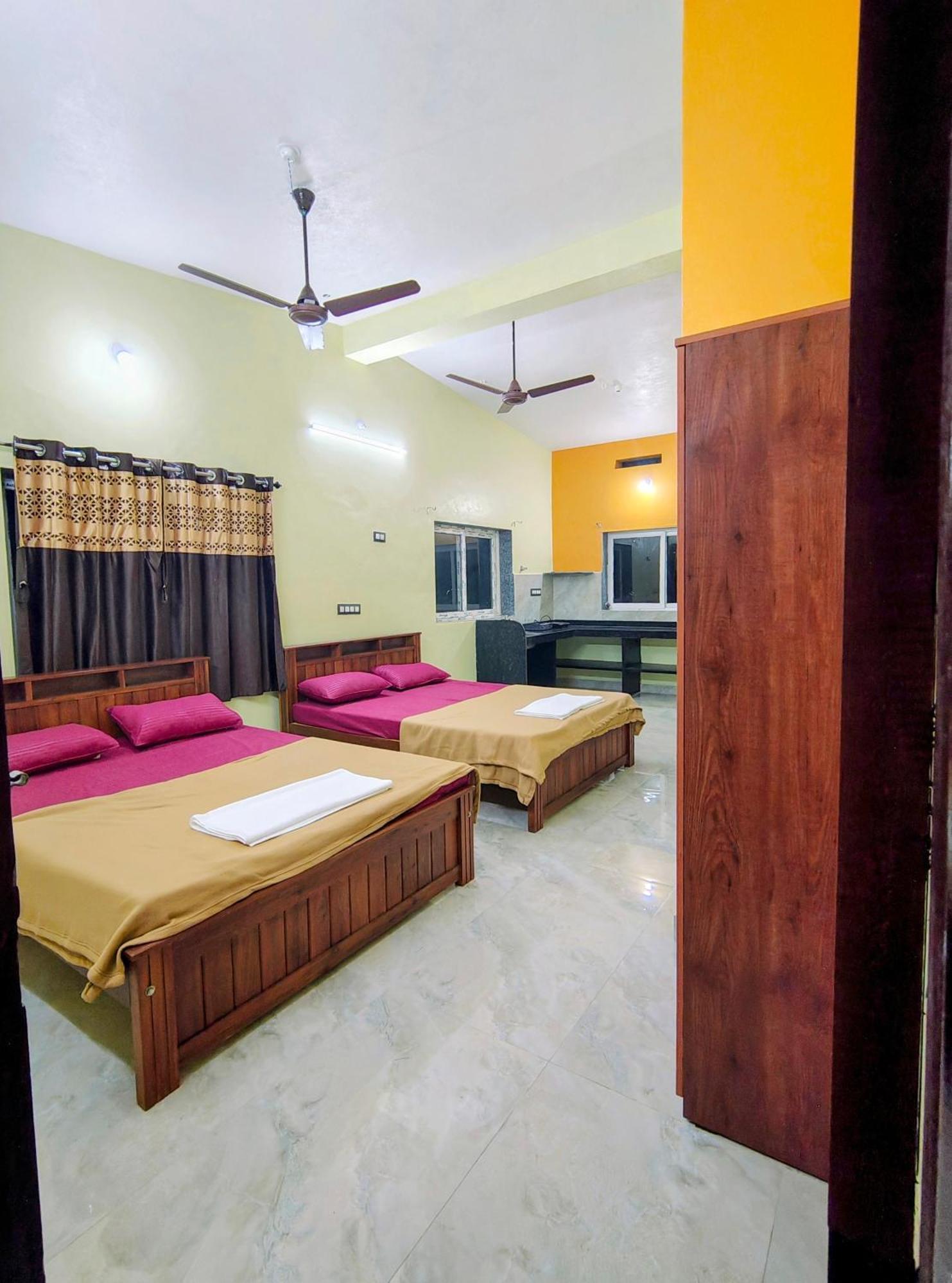 Thayi Krupa Homestay *