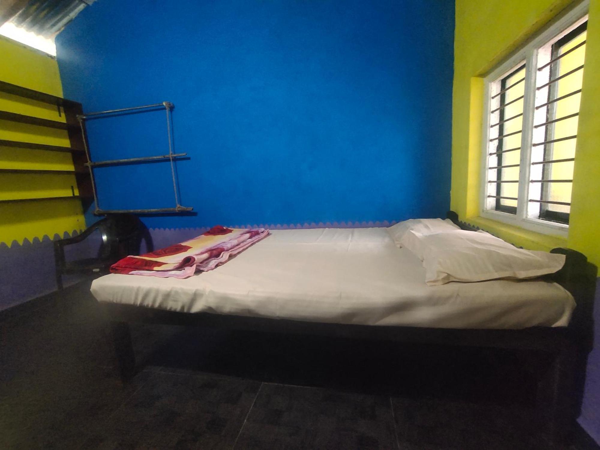 Prakruti Gokarna Hotel Gokarna (Karnataka)
