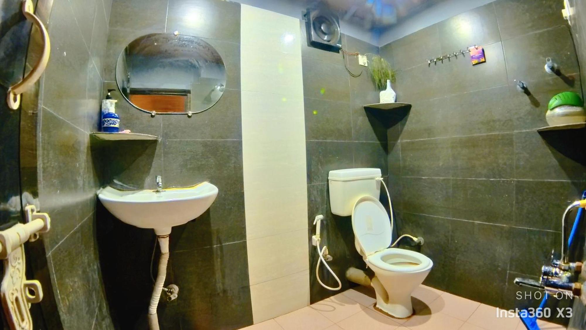 Apartment Gokarna By Tune Of Ocean