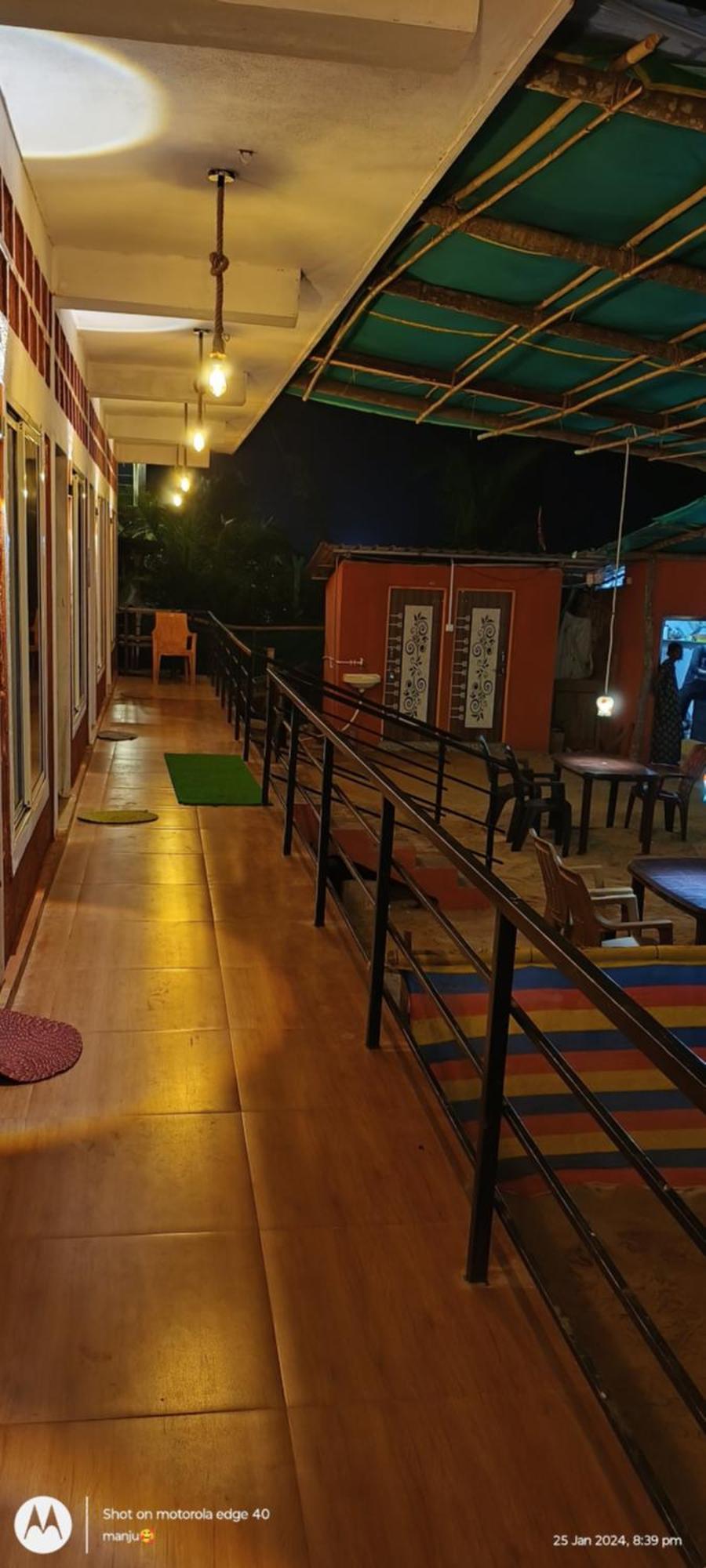 Hotel Aisiri Comforts And Cafe Gokarna (Karnataka)