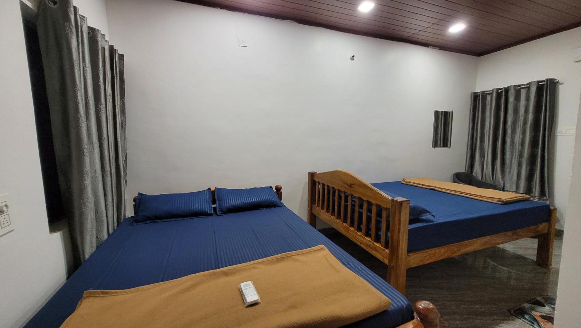 Golden Gate Hotel Gokarna (Karnataka)