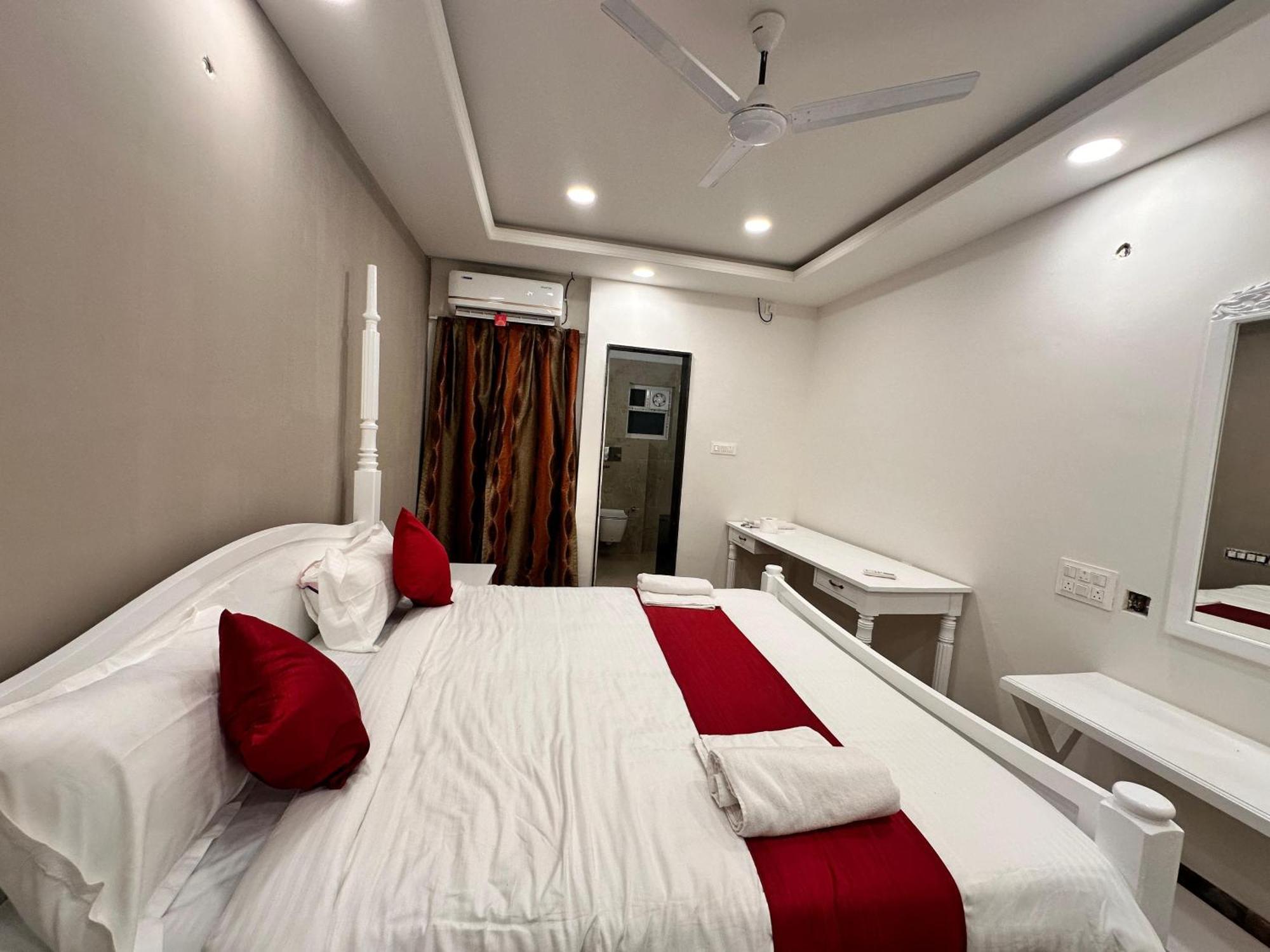 Resort Samrudhii Gokarna (Karnataka)