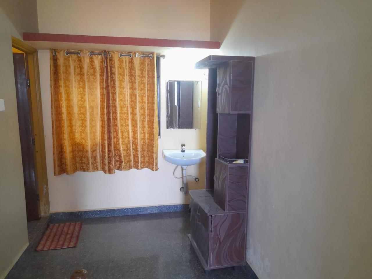 Candle Wood Homestay Gokarna (Karnataka)