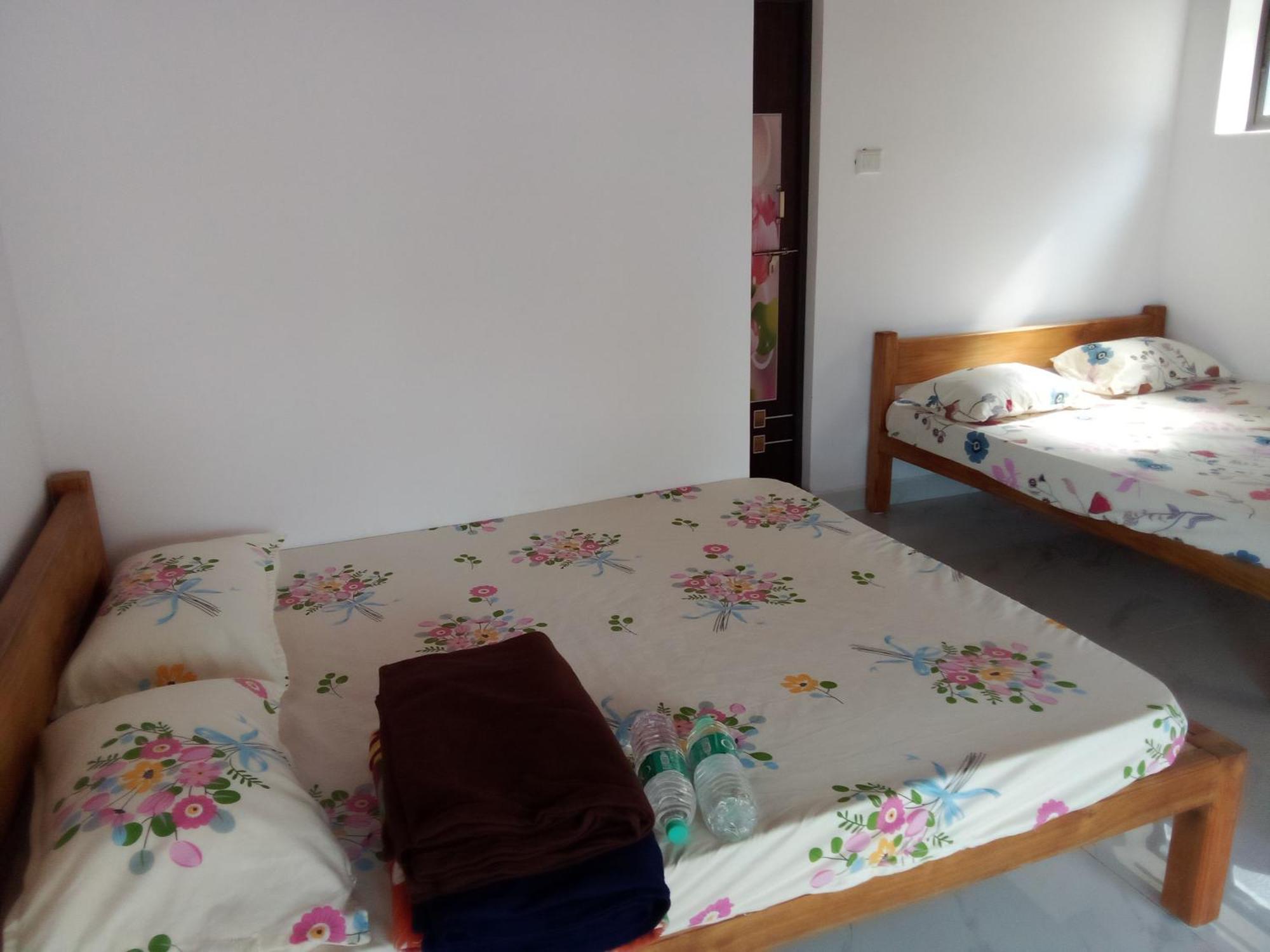 Homestay Gajananstay Facing