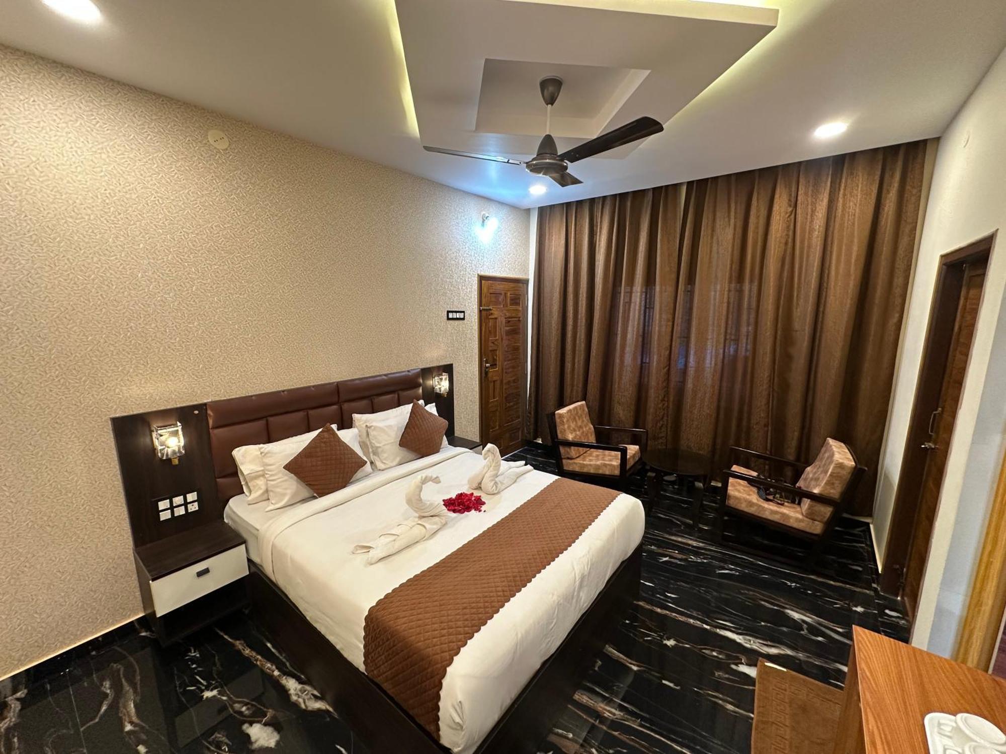 Hotel Shri Katyayani Palace