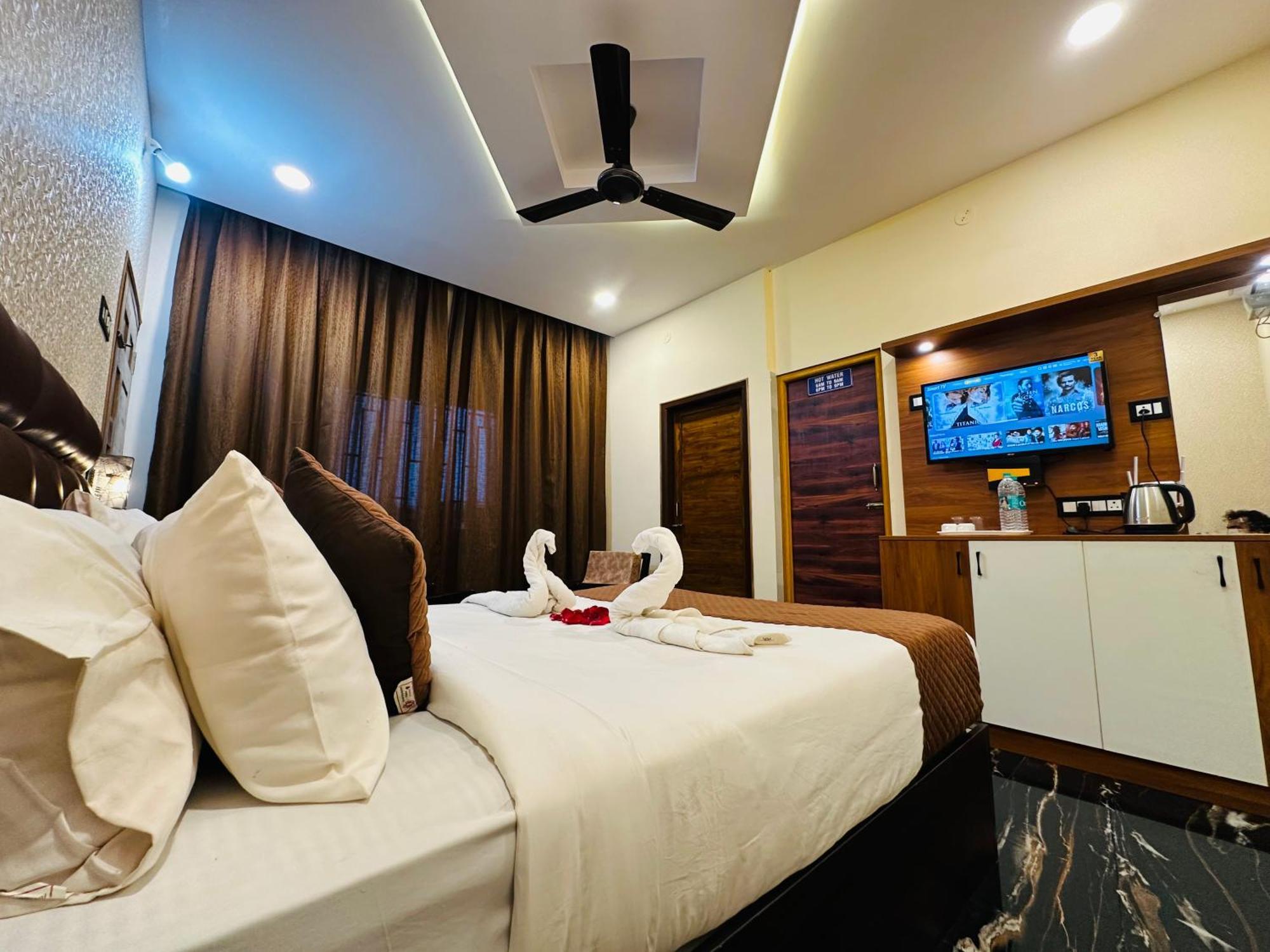 Hotel Shri Katyayani Palace 3*